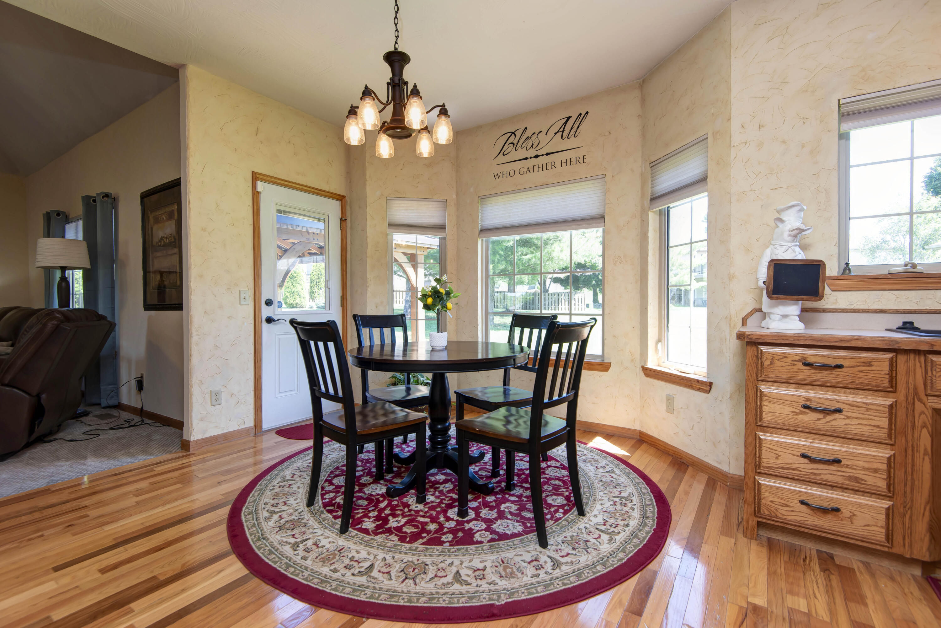 524 Quail Run Property Photo 15