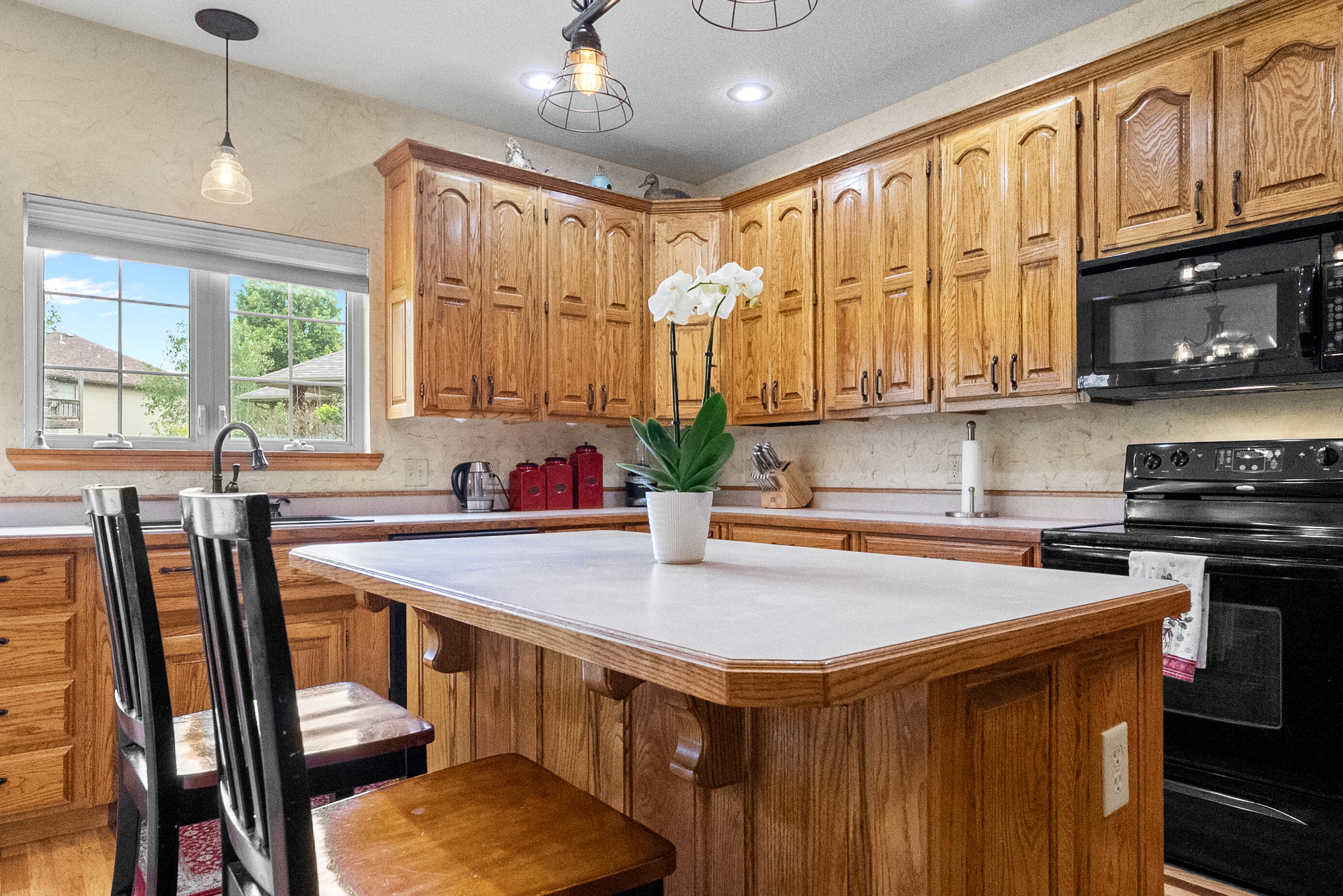524 Quail Run Property Photo 17
