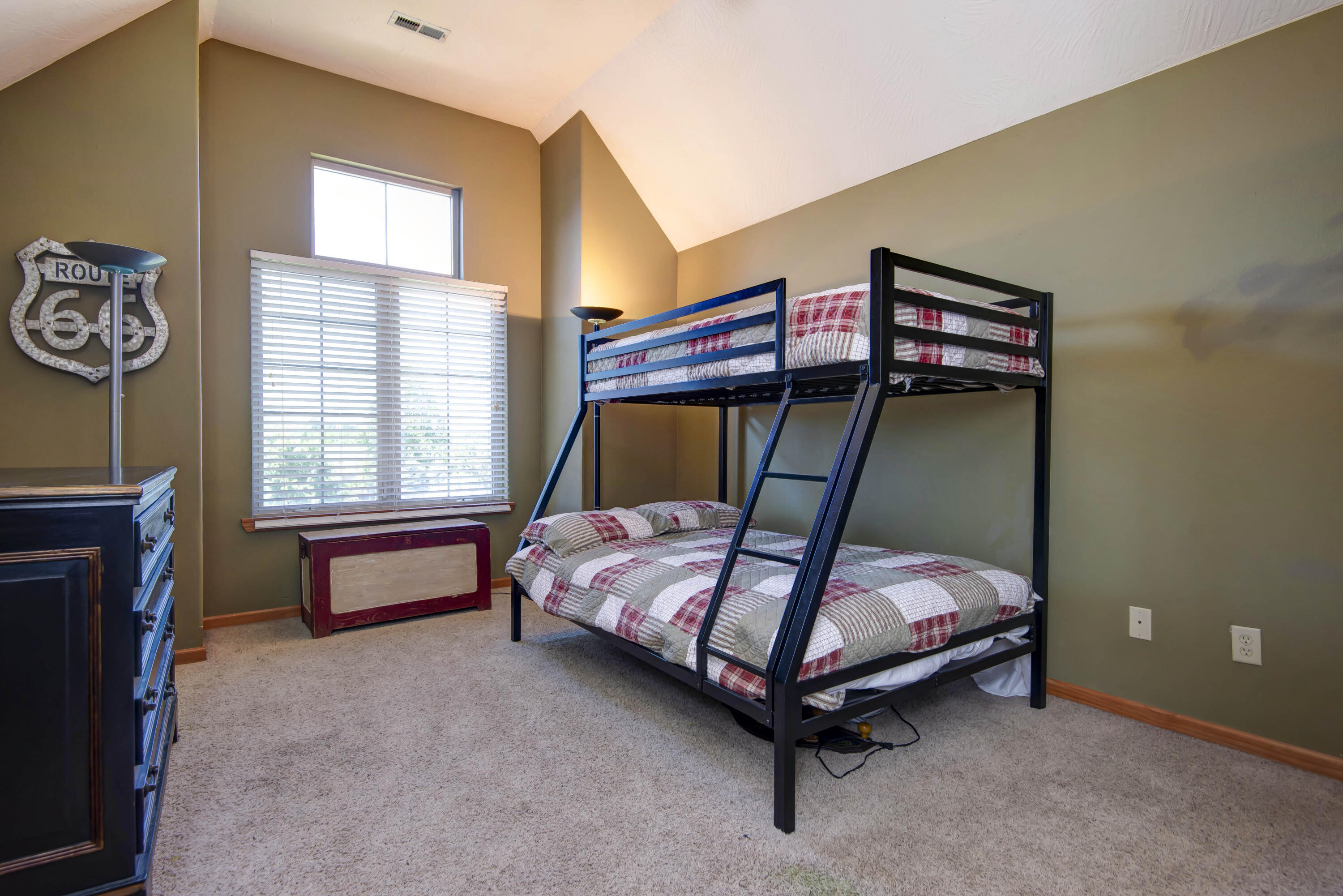 524 Quail Run Property Photo 35