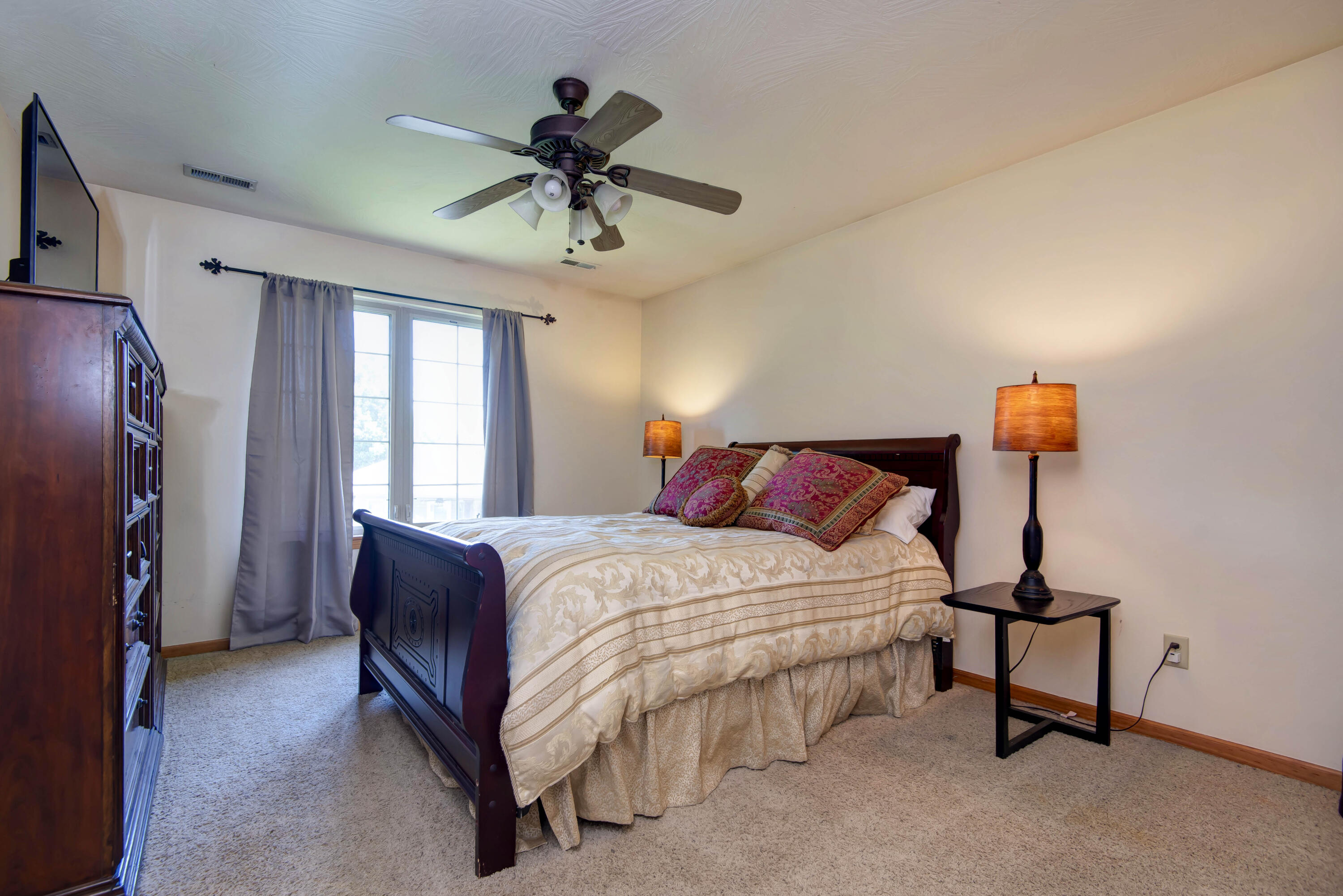 524 Quail Run Property Photo 36