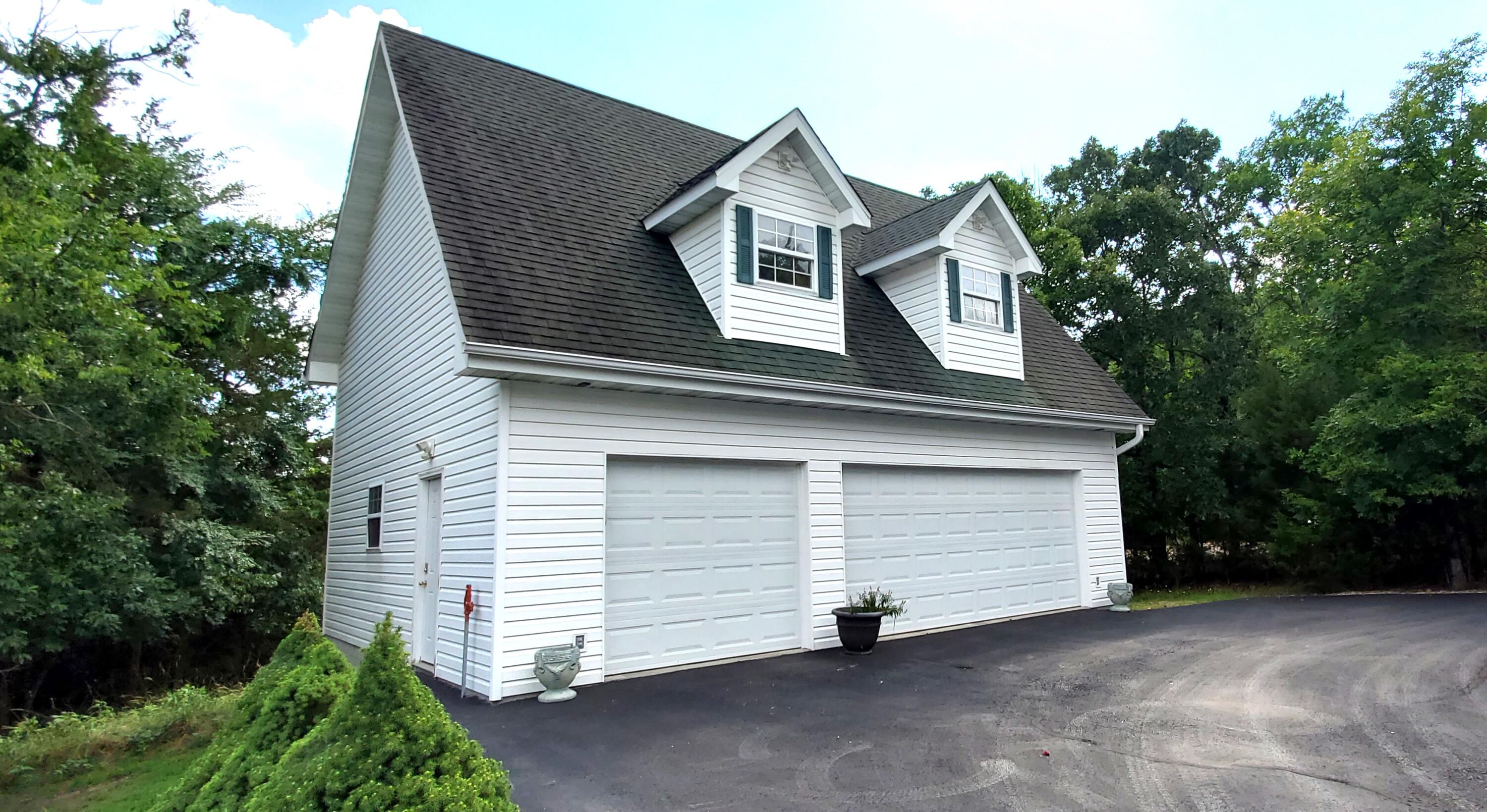 1536 Little Aunts Creek Road Property Photo 3