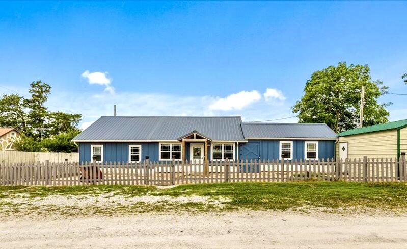 367 Flagstone Road
