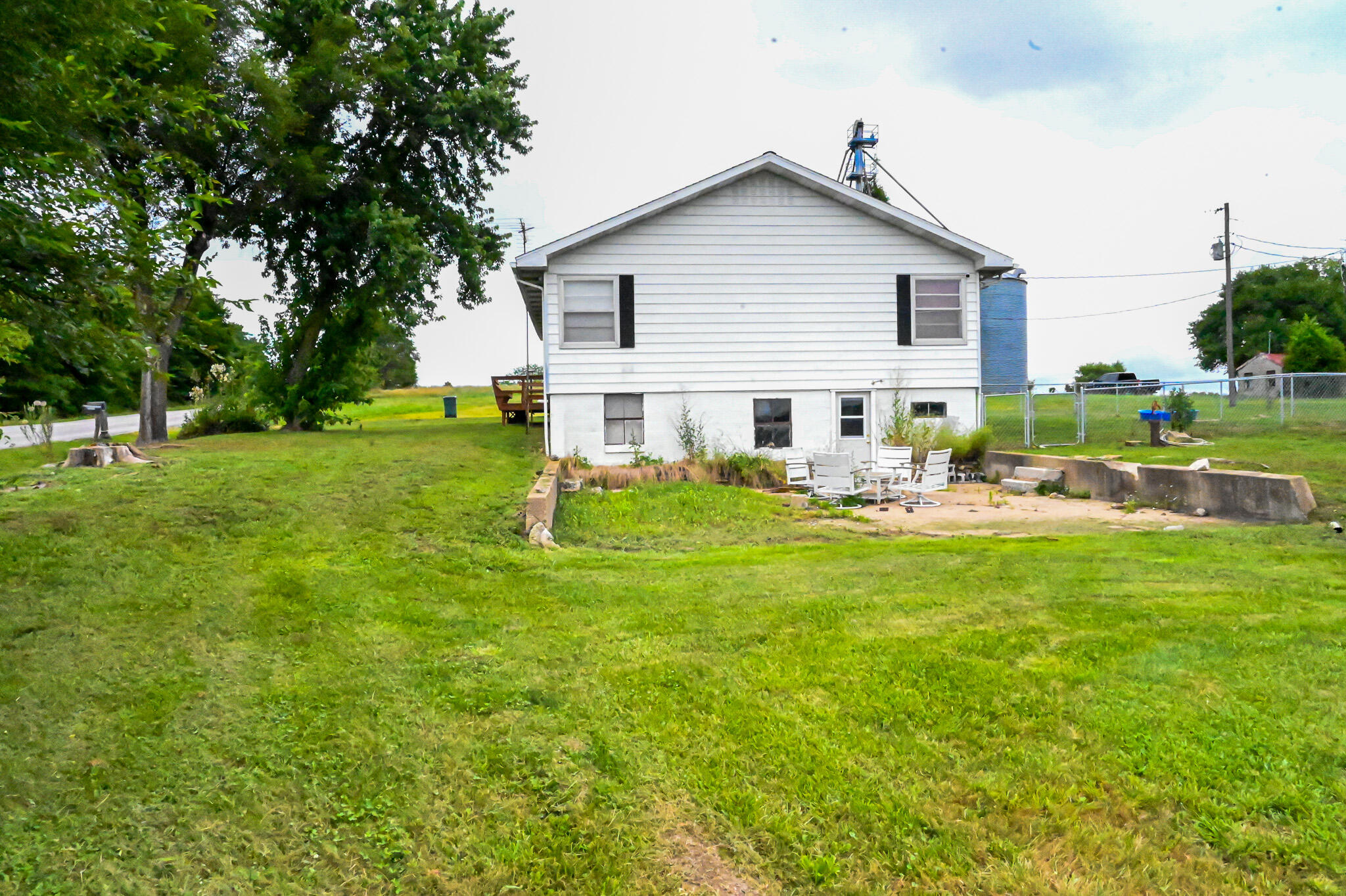 24155 Hwy Aa Property Photo 4