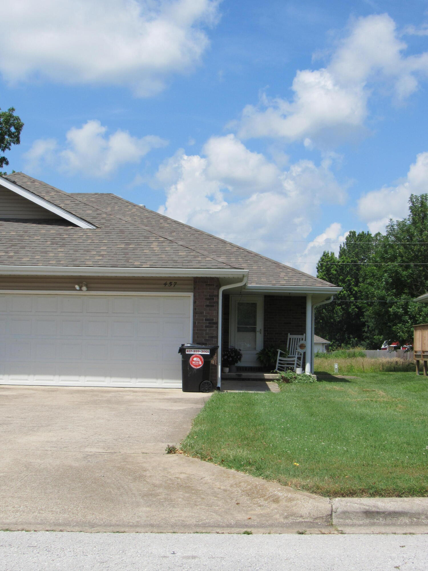 457 Haymes Court Property Photo 2