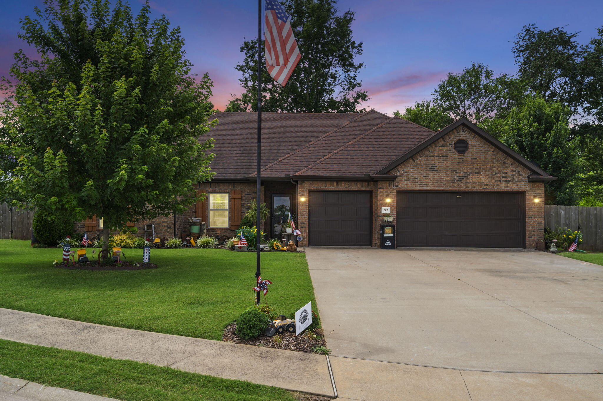 626 Choate Place Circle Property Photo 1