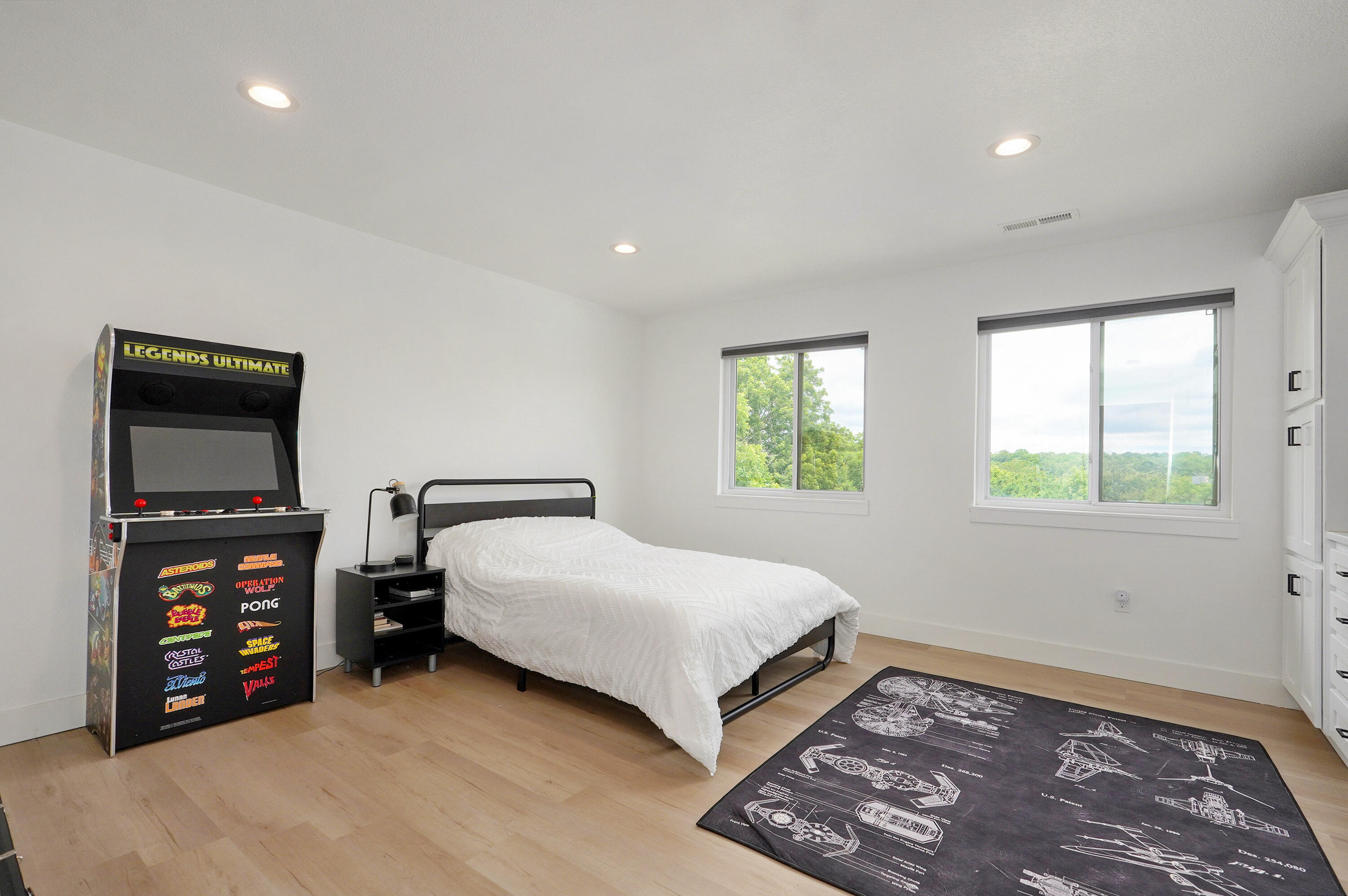 1373 East River Oak Drive Property Photo 48