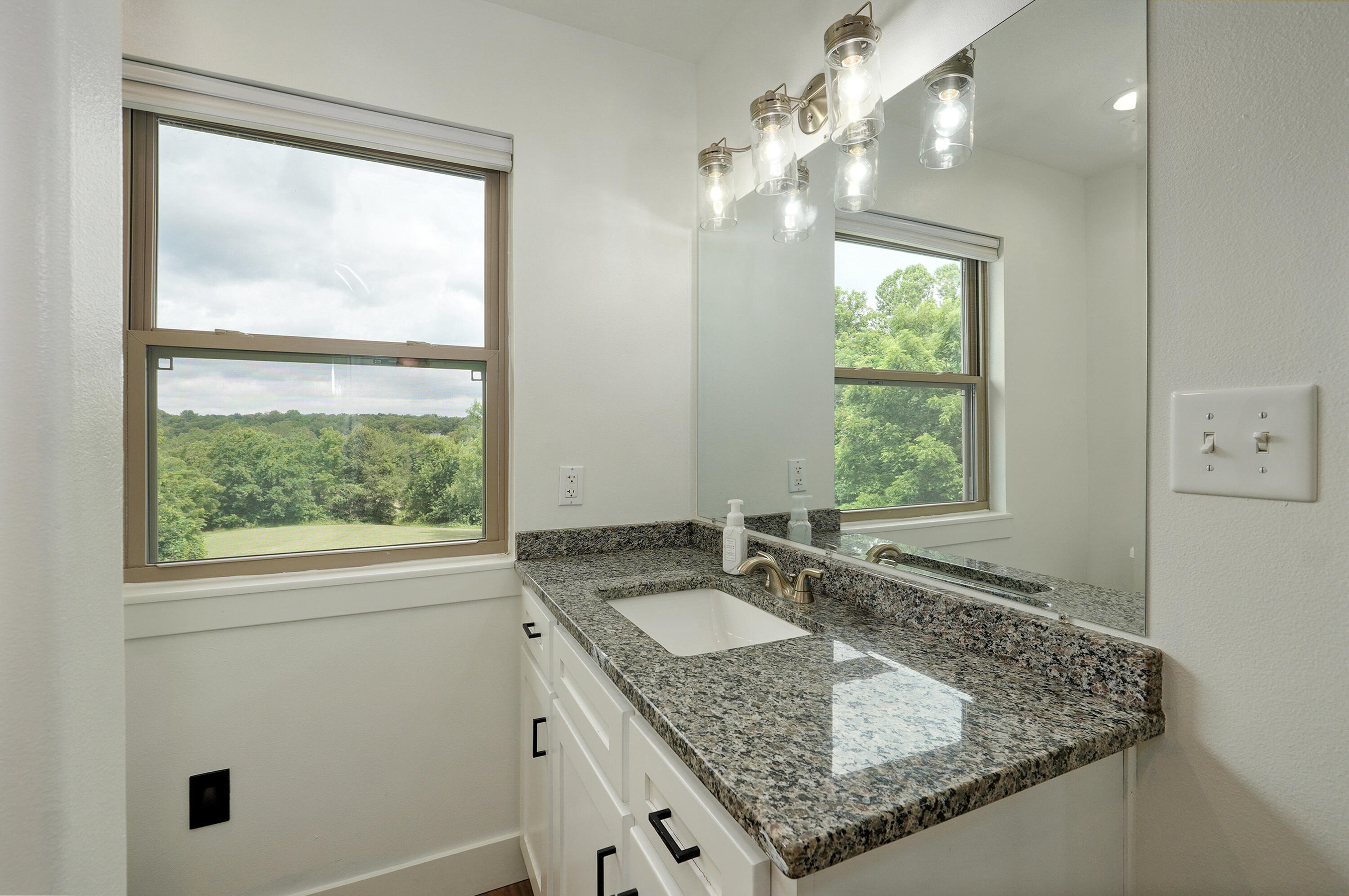 1373 East River Oak Drive Property Photo 56