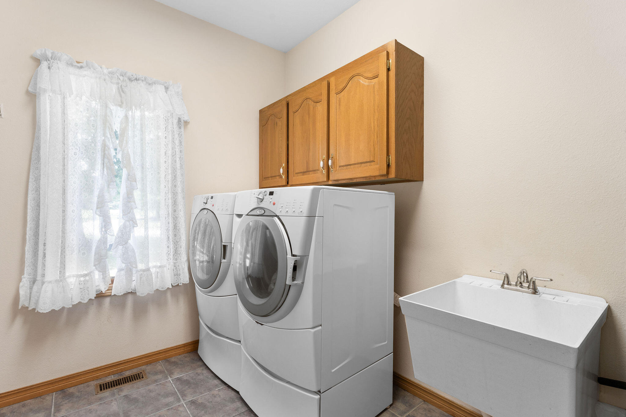 1155 Us Highway 160 Property Photo 27