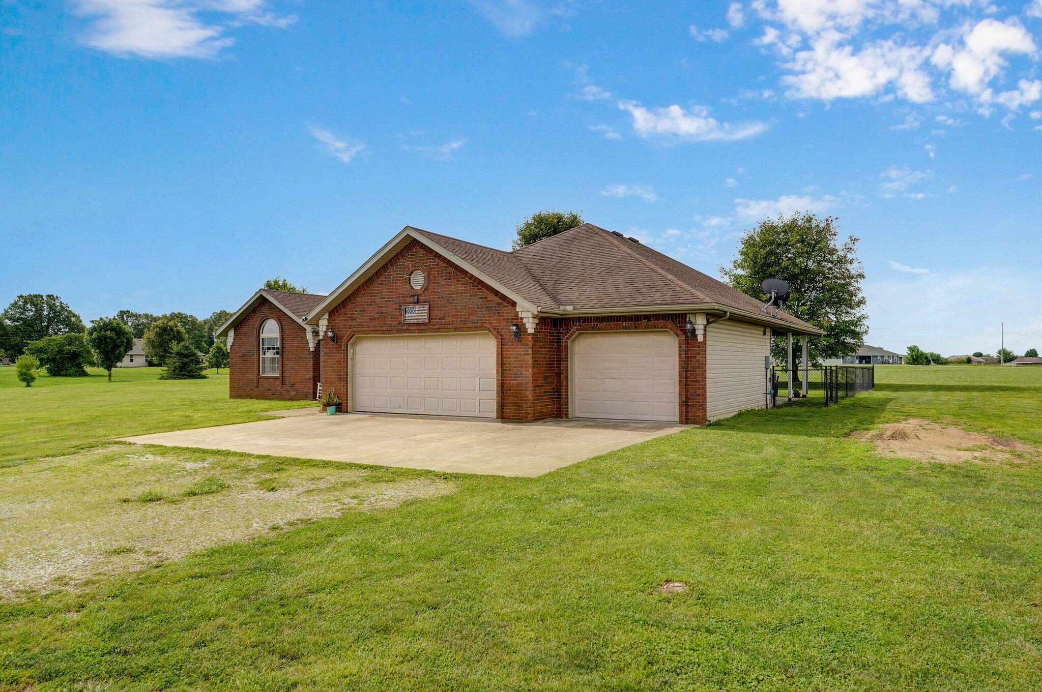 180 Forgey Lane Property Photo 3