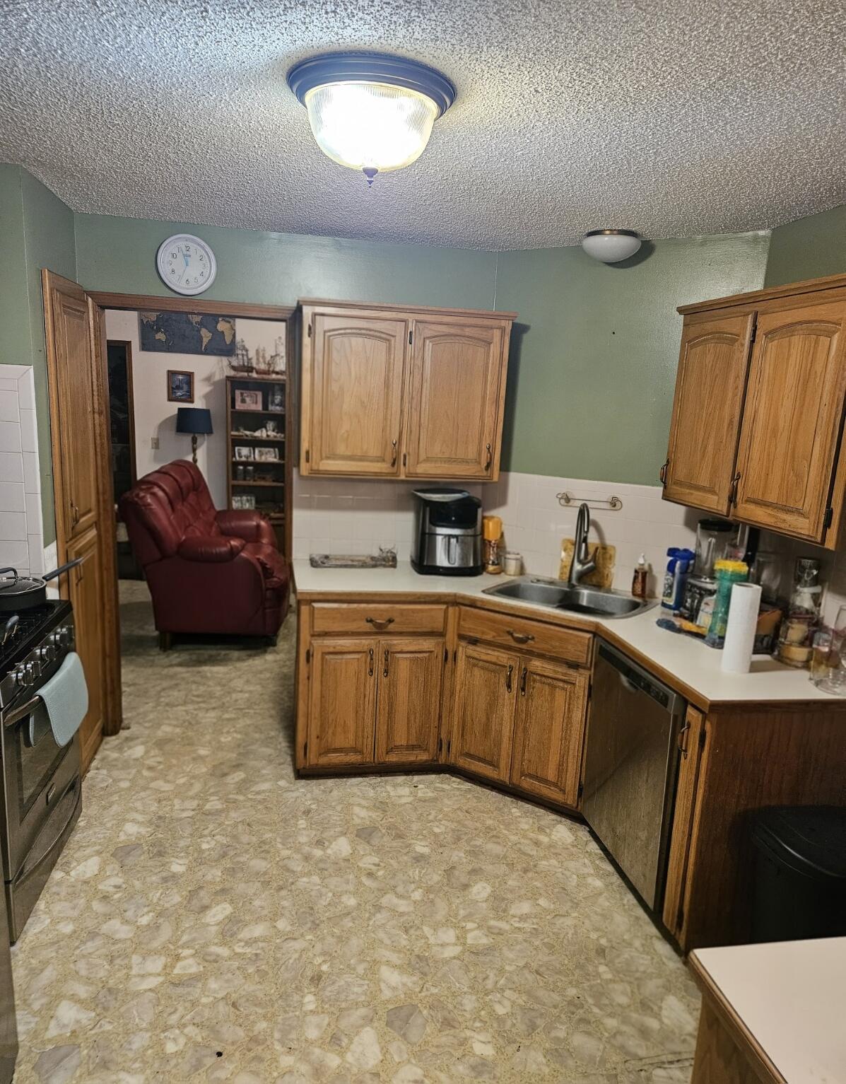 3459 West Camelot Street Property Photo 12