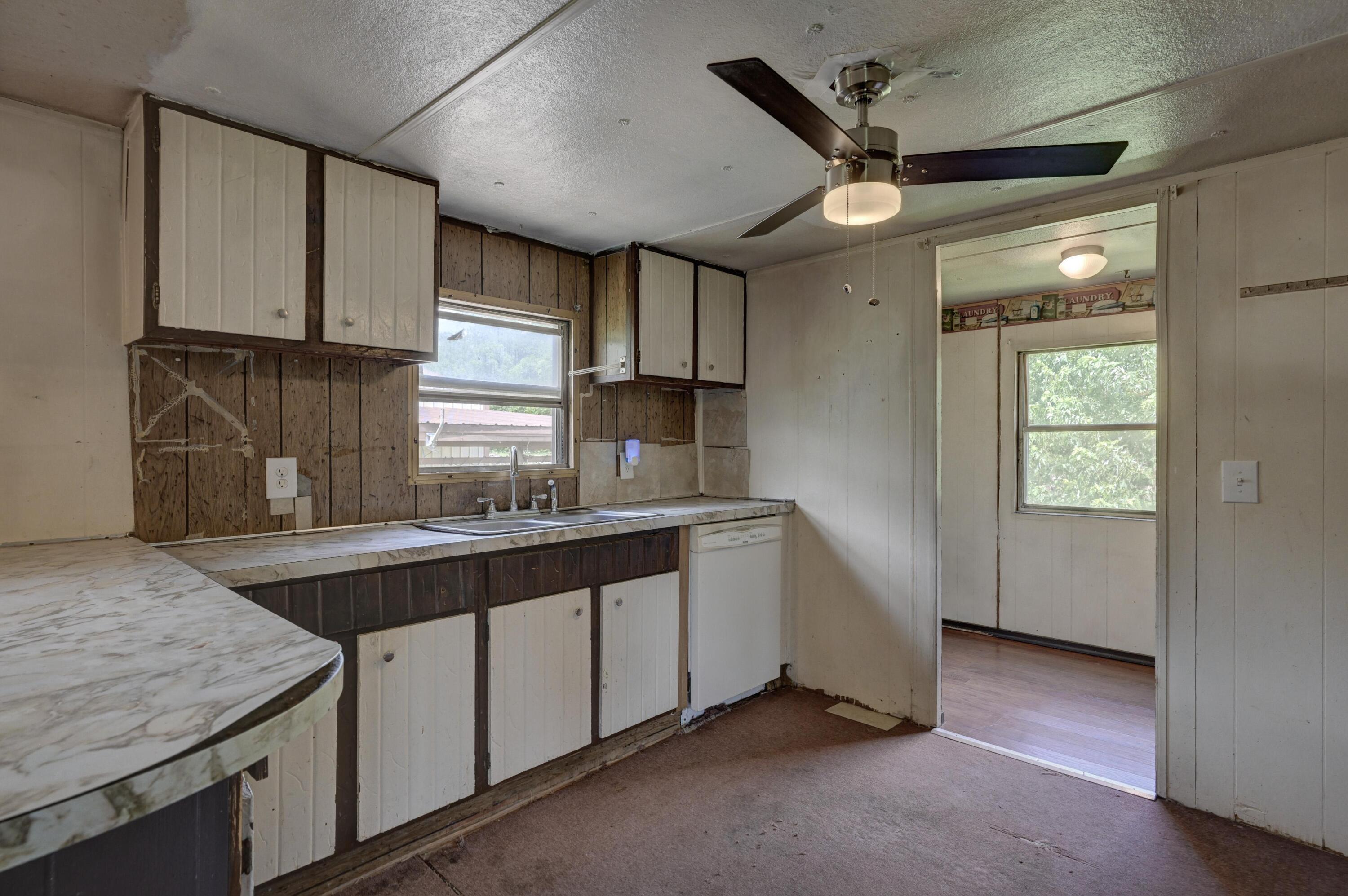 9721 Elm Road Property Photo 13