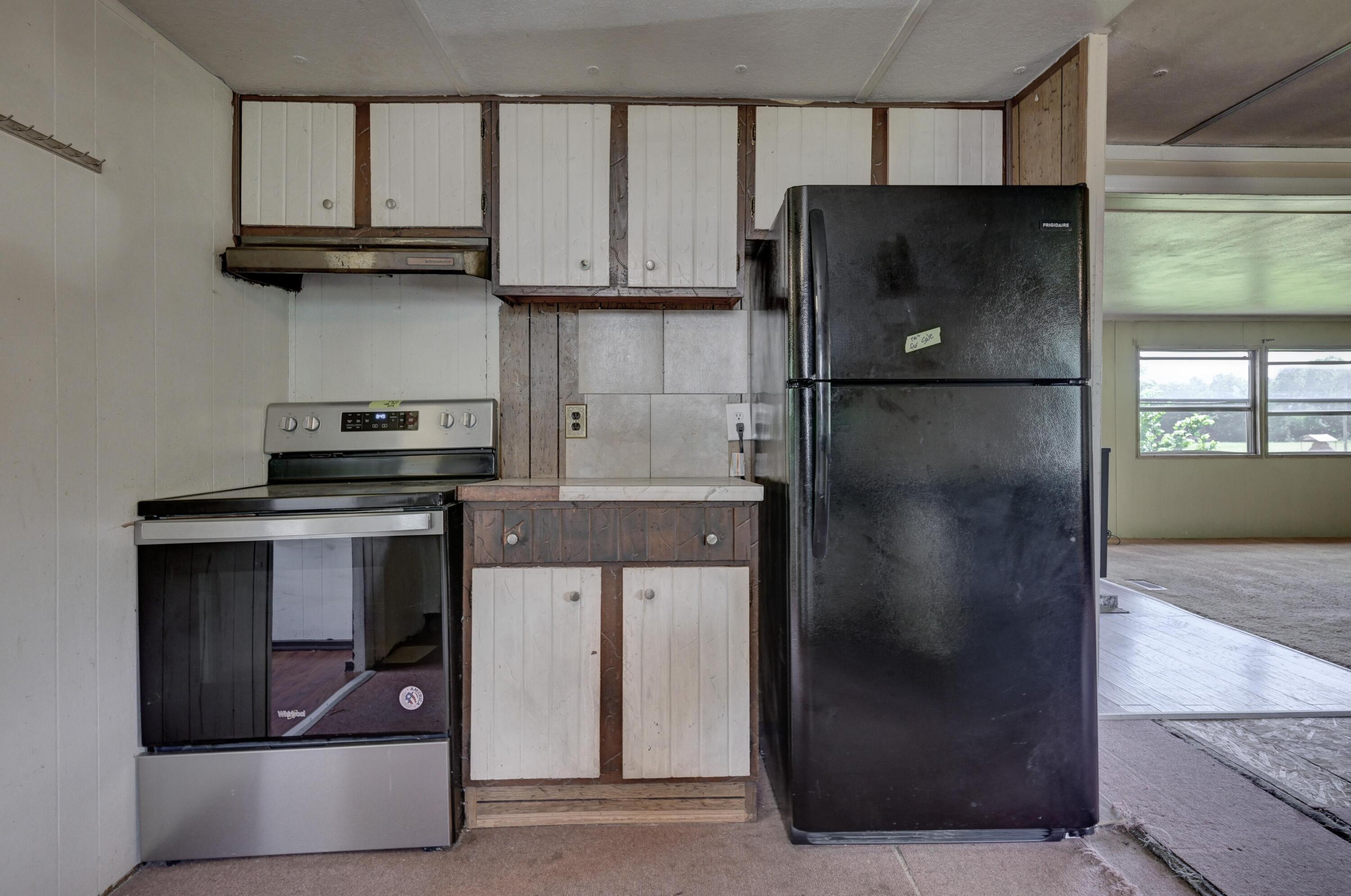 9721 Elm Road Property Photo 14