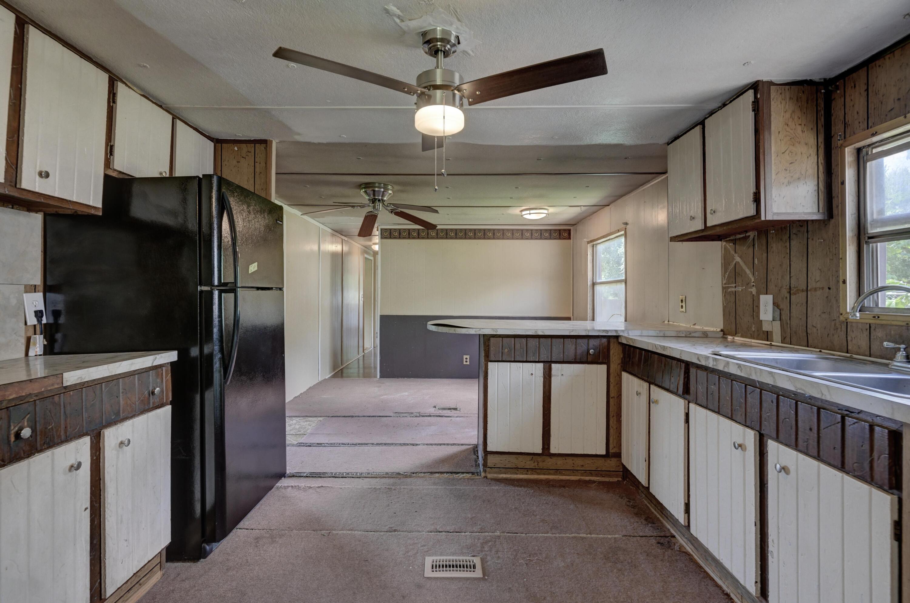 9721 Elm Road Property Photo 15