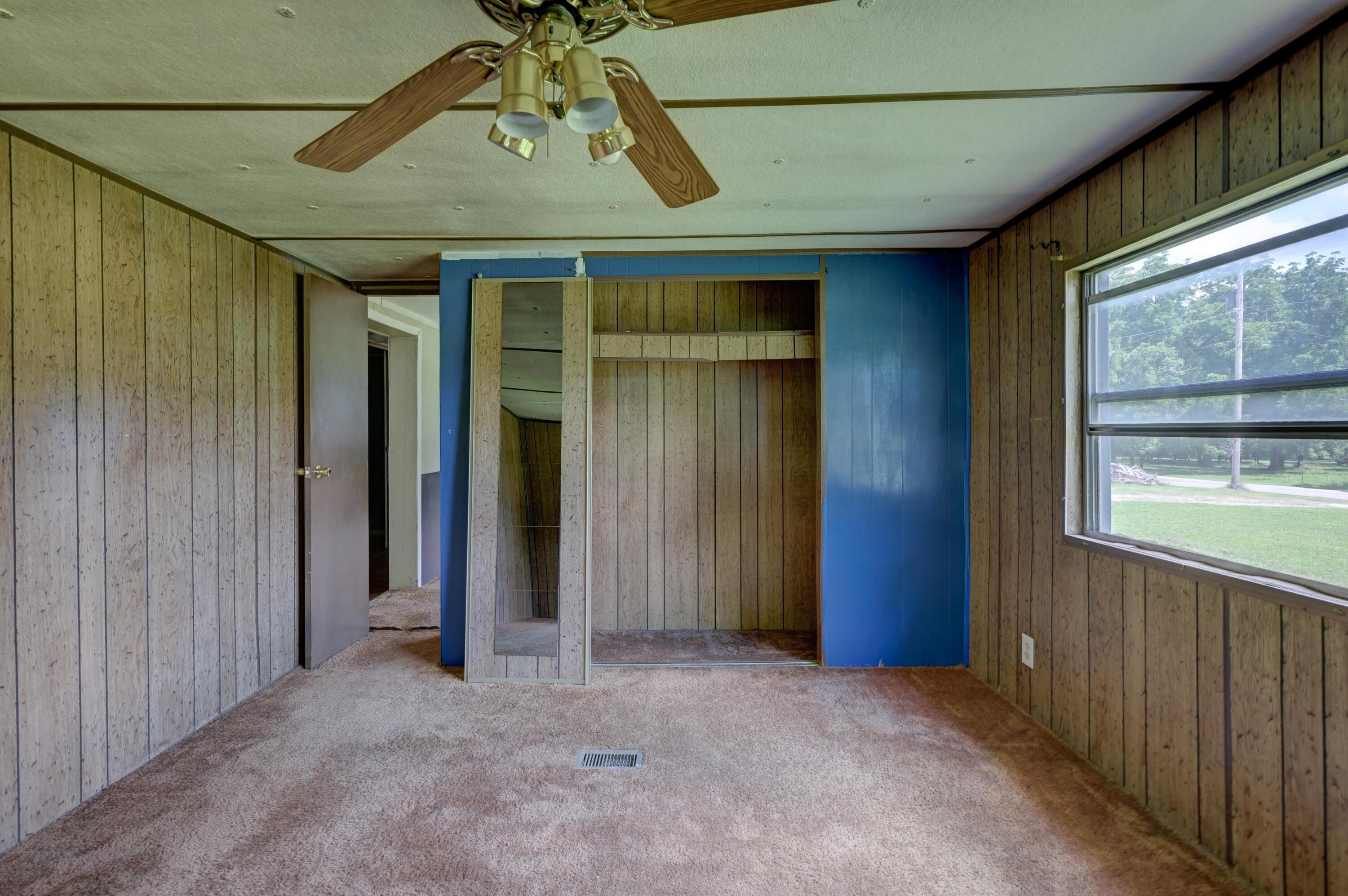 9721 Elm Road Property Photo 19