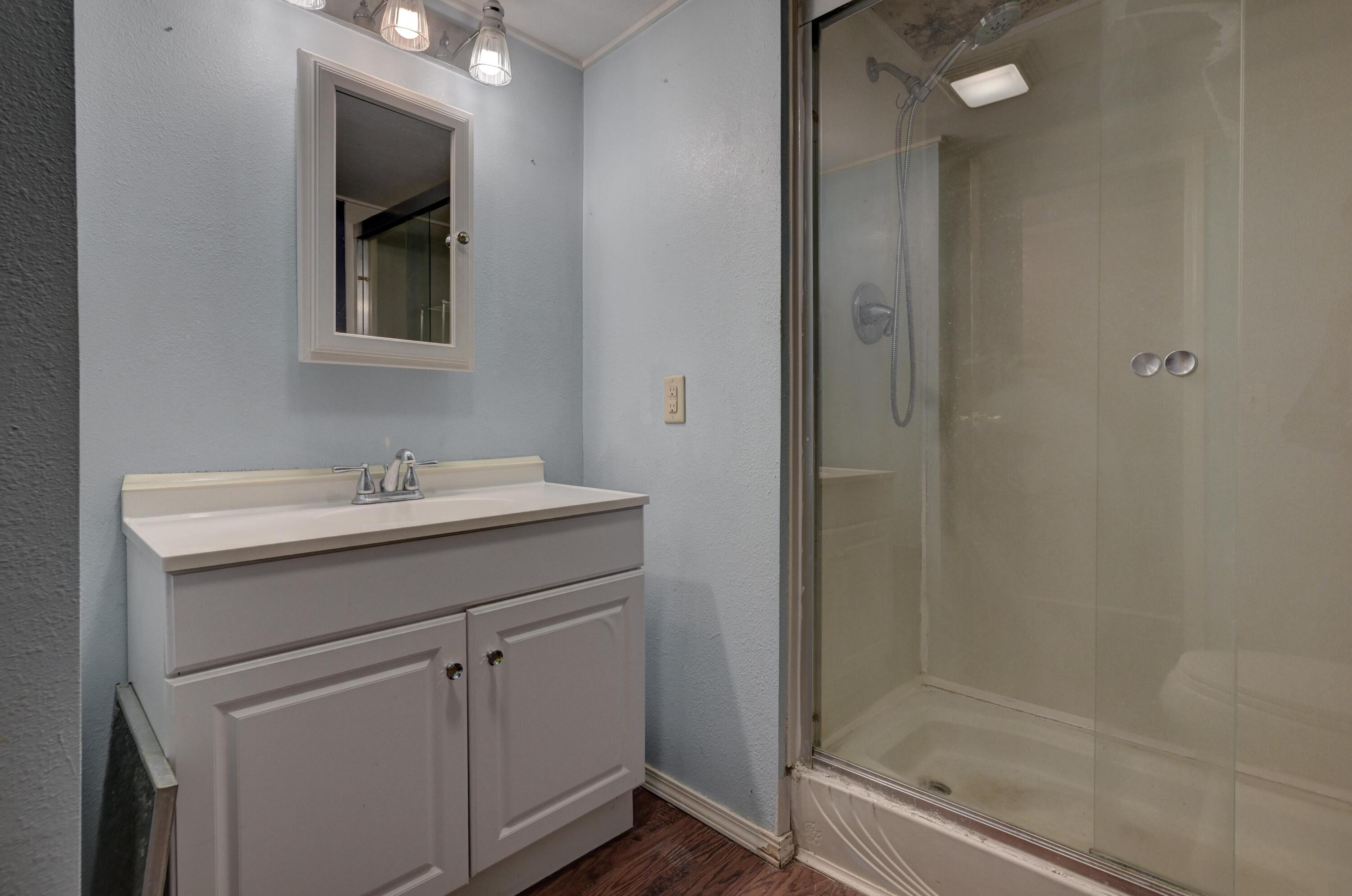 9721 Elm Road Property Photo 25