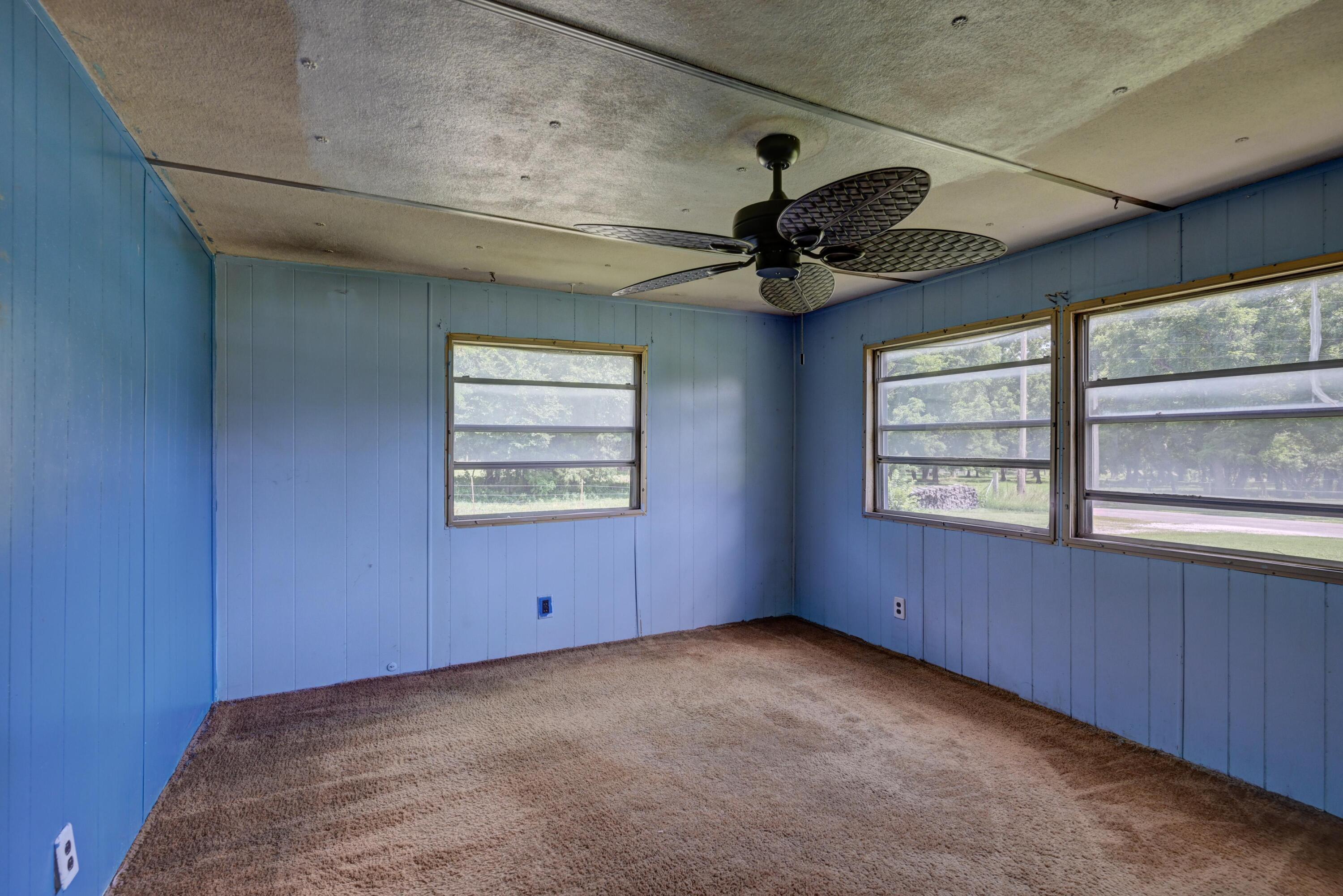 9721 Elm Road Property Photo 27
