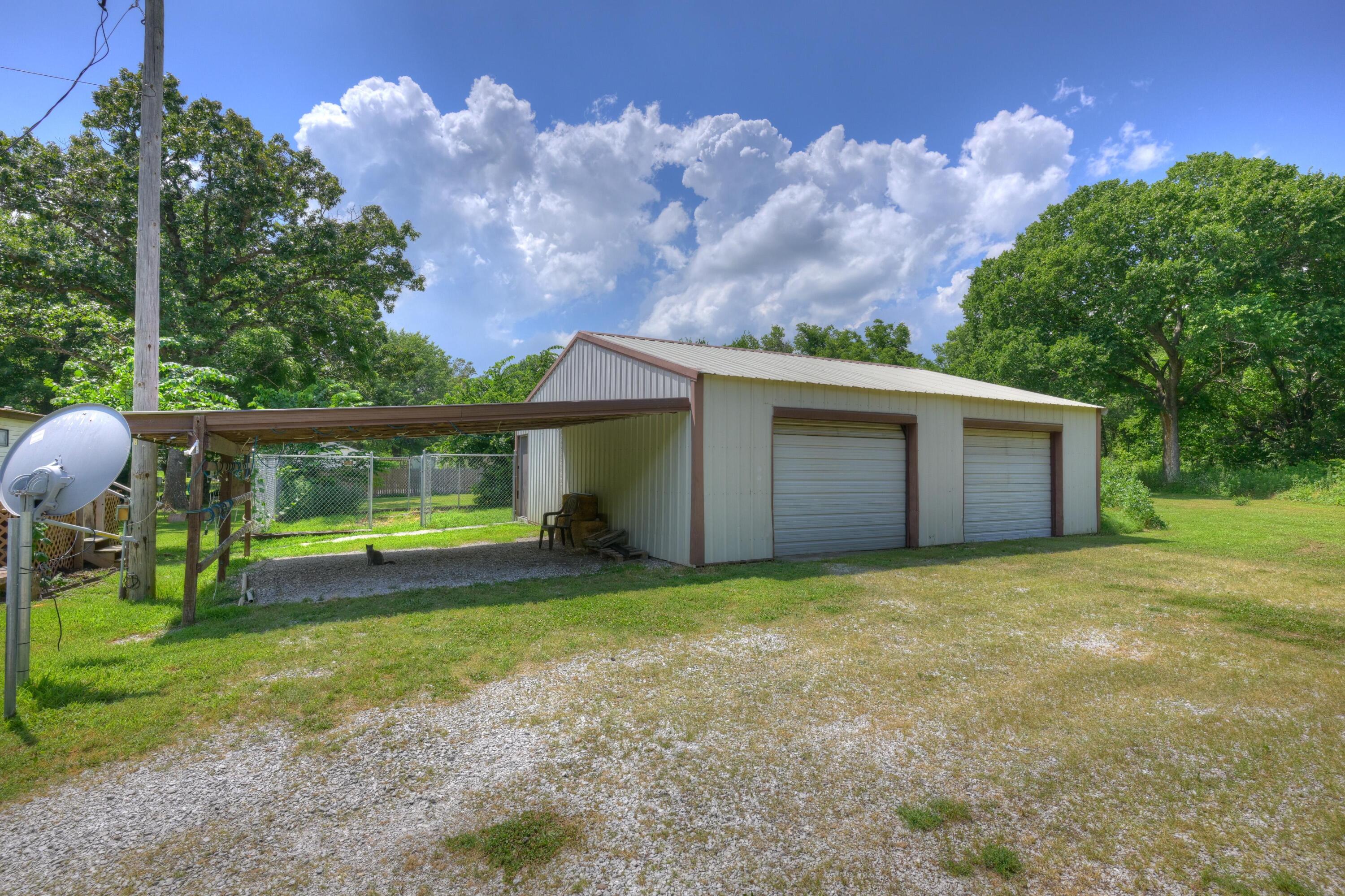 9721 Elm Road Property Photo 32