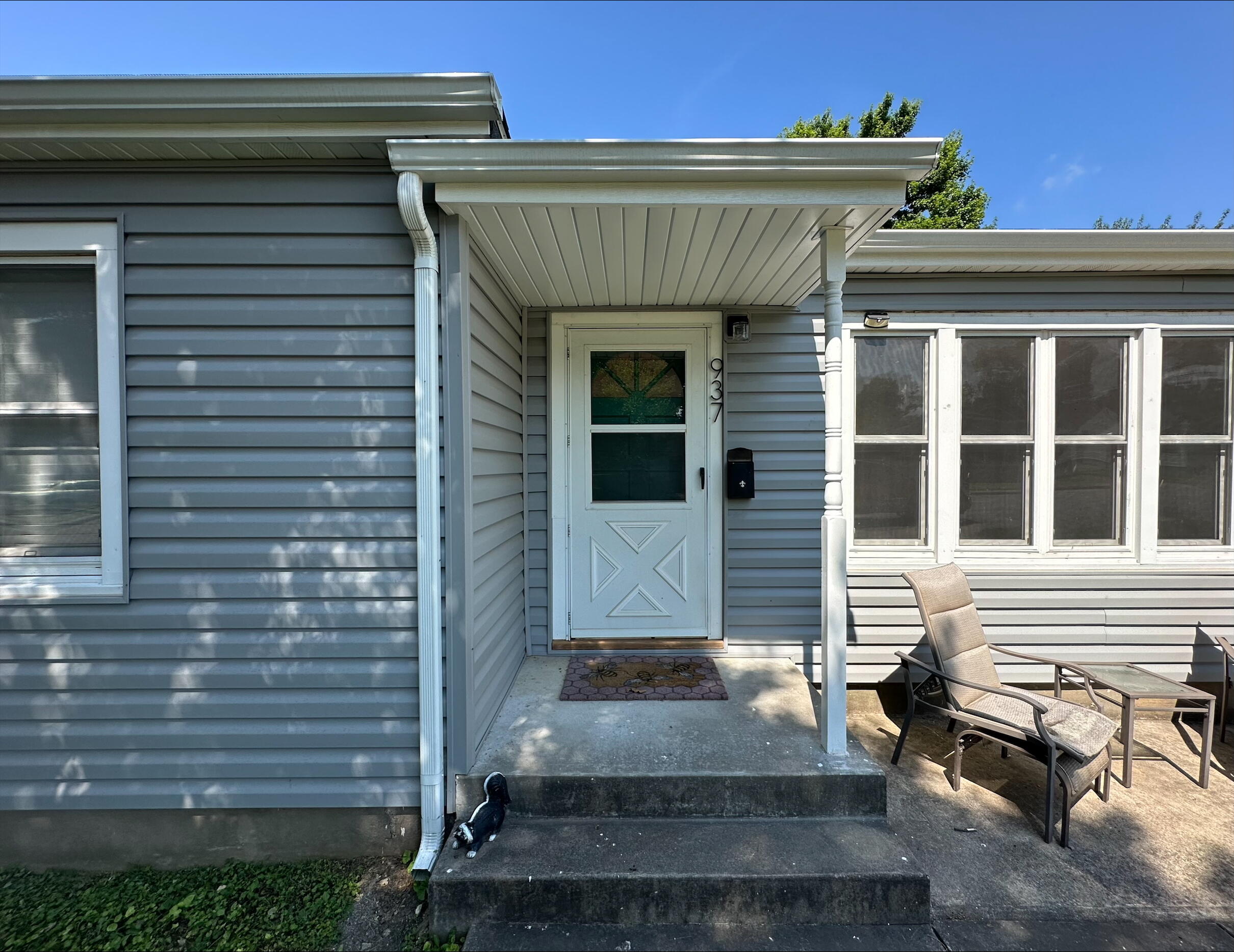 937 Sunshine Drive Property Photo 1