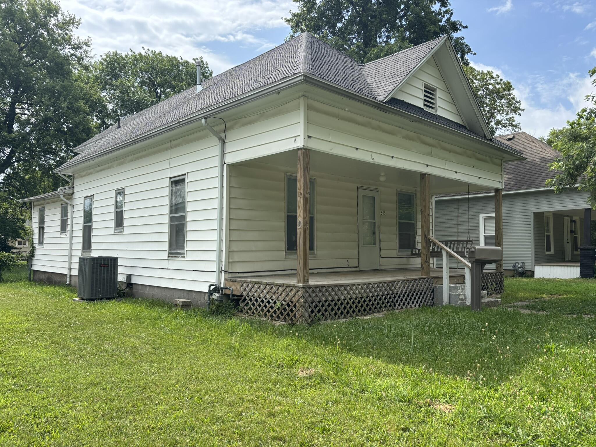 815 Empire Avenue Property Photo 2