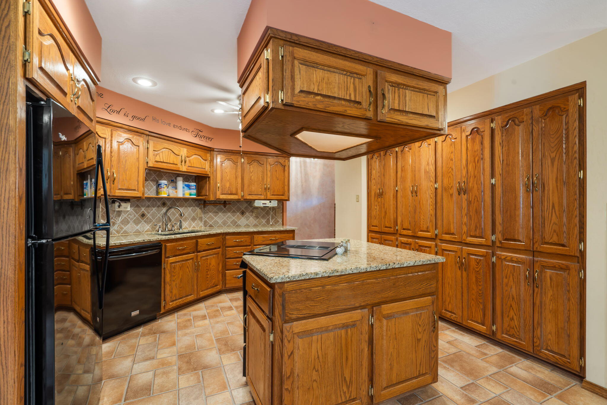 401 North Niangua Drive Property Photo 11
