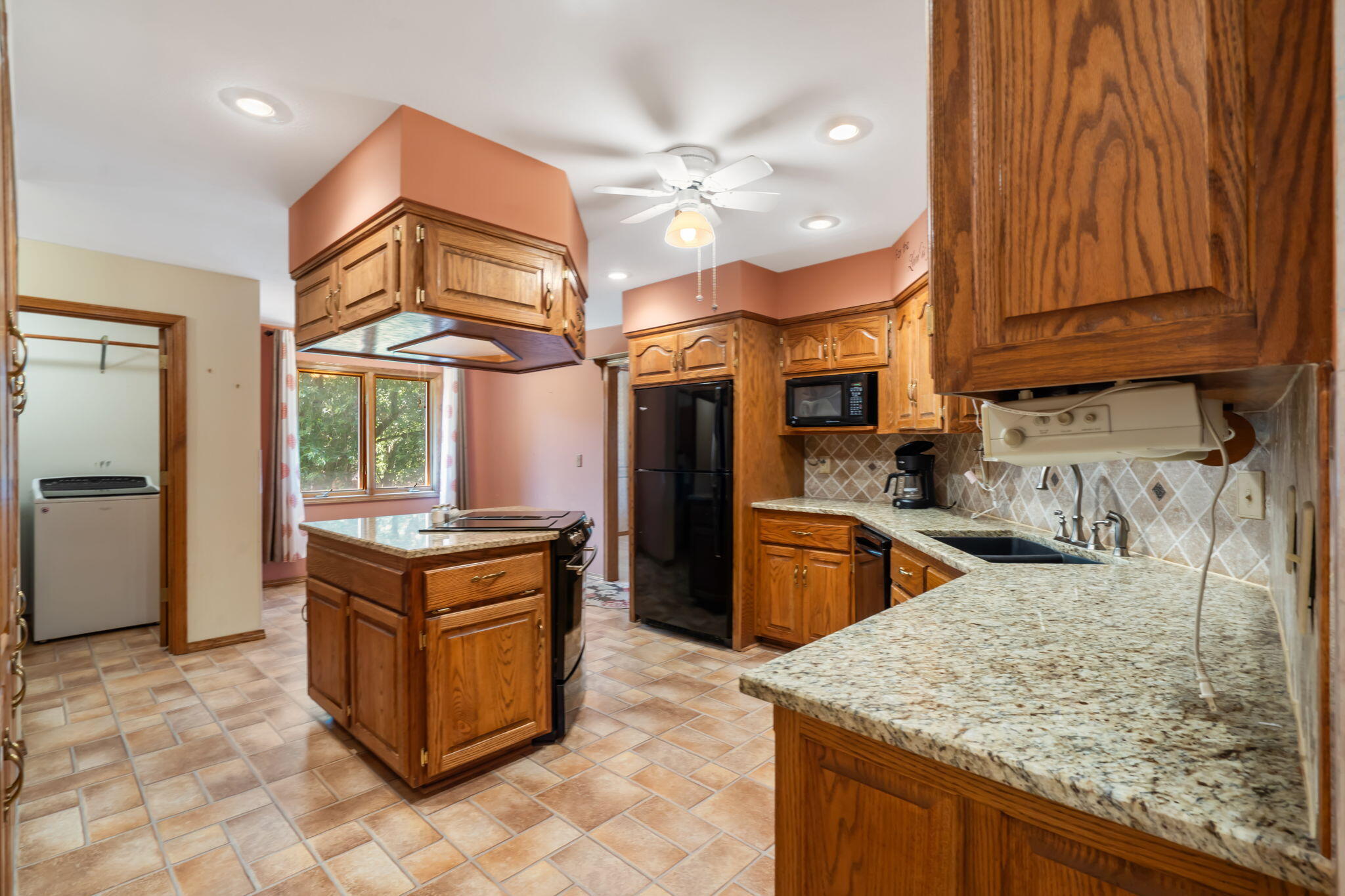 401 North Niangua Drive Property Photo 12