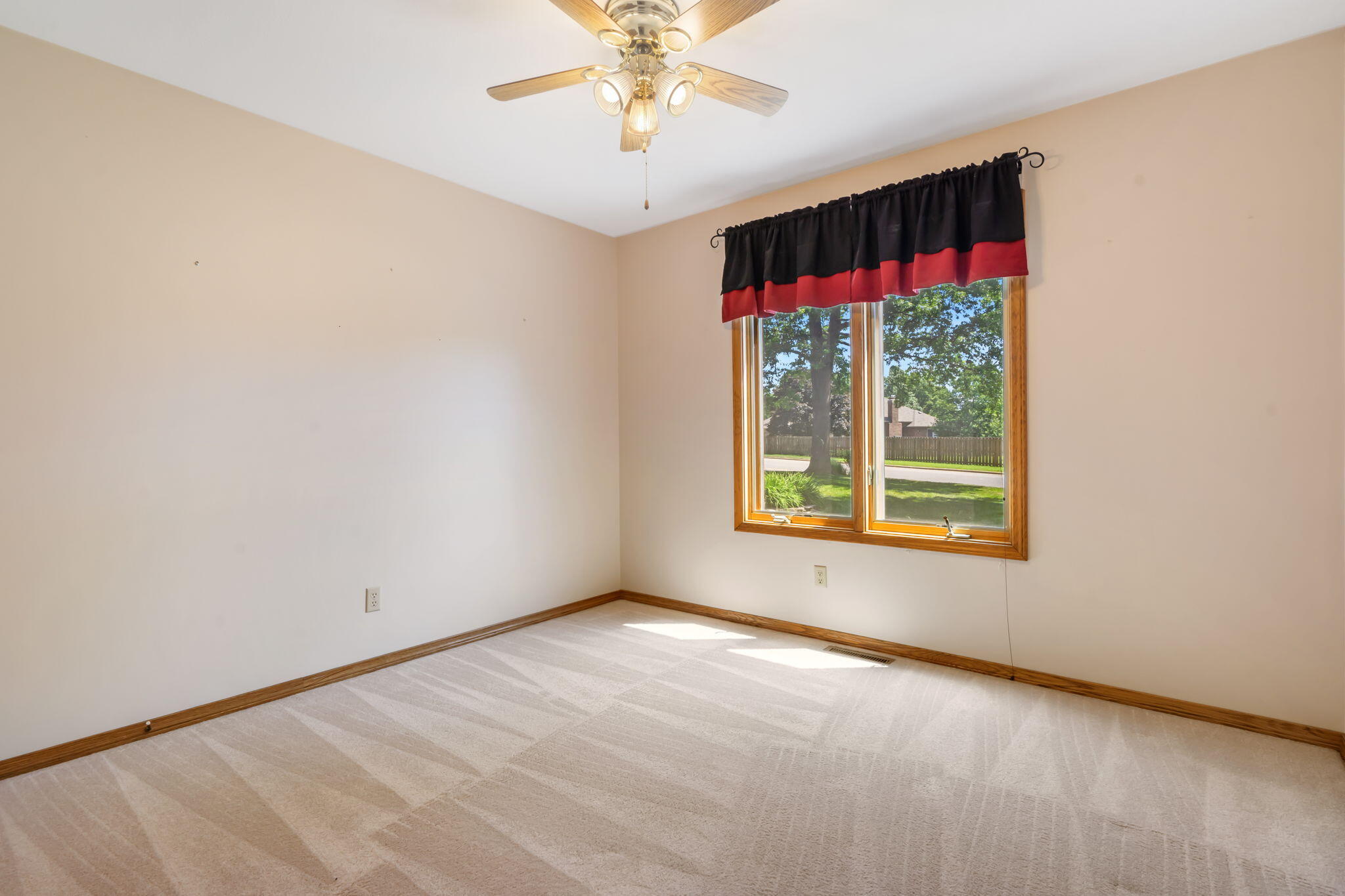 401 North Niangua Drive Property Photo 18