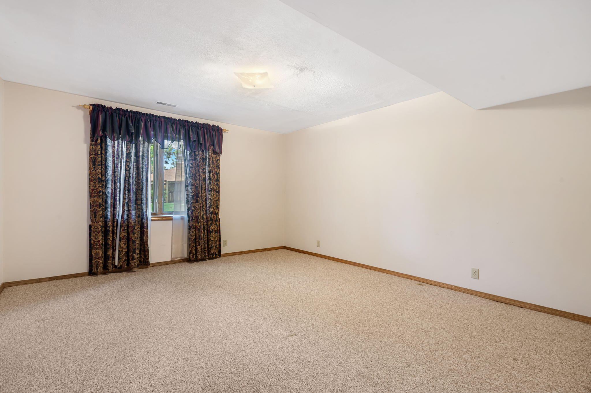 401 North Niangua Drive Property Photo 25