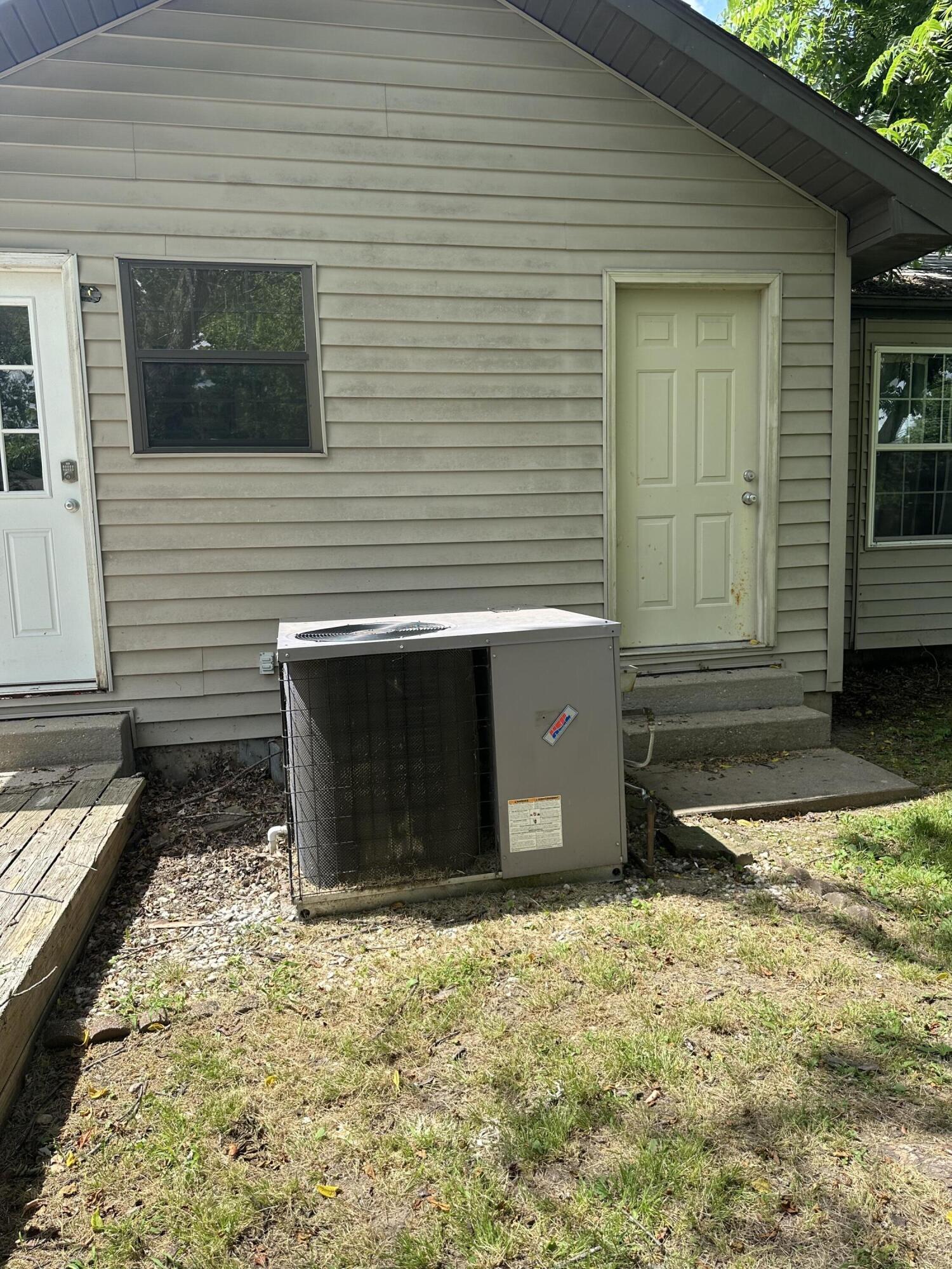462 West Wishart Property Photo 12