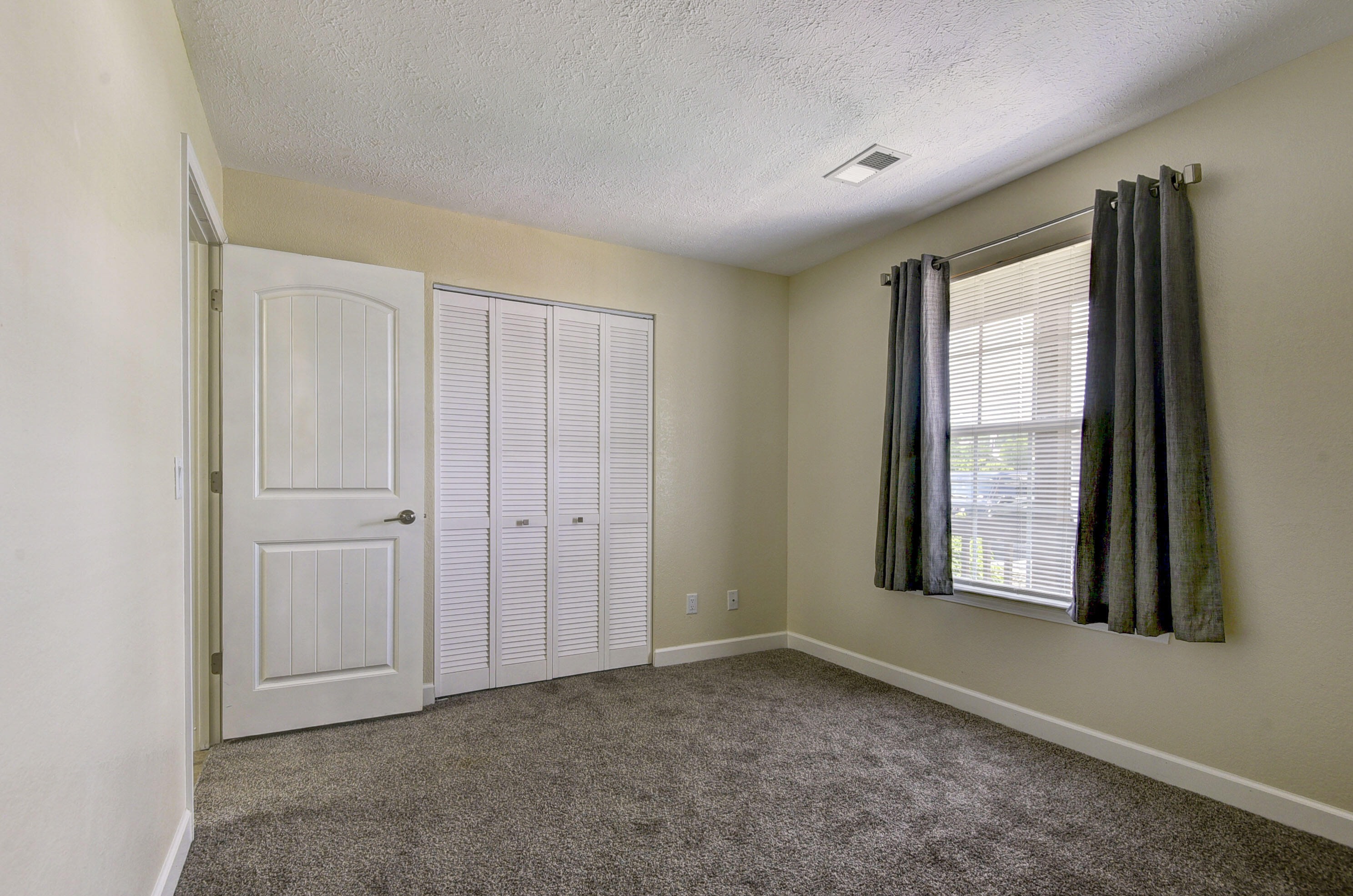 12 Scenic Court Property Photo 17