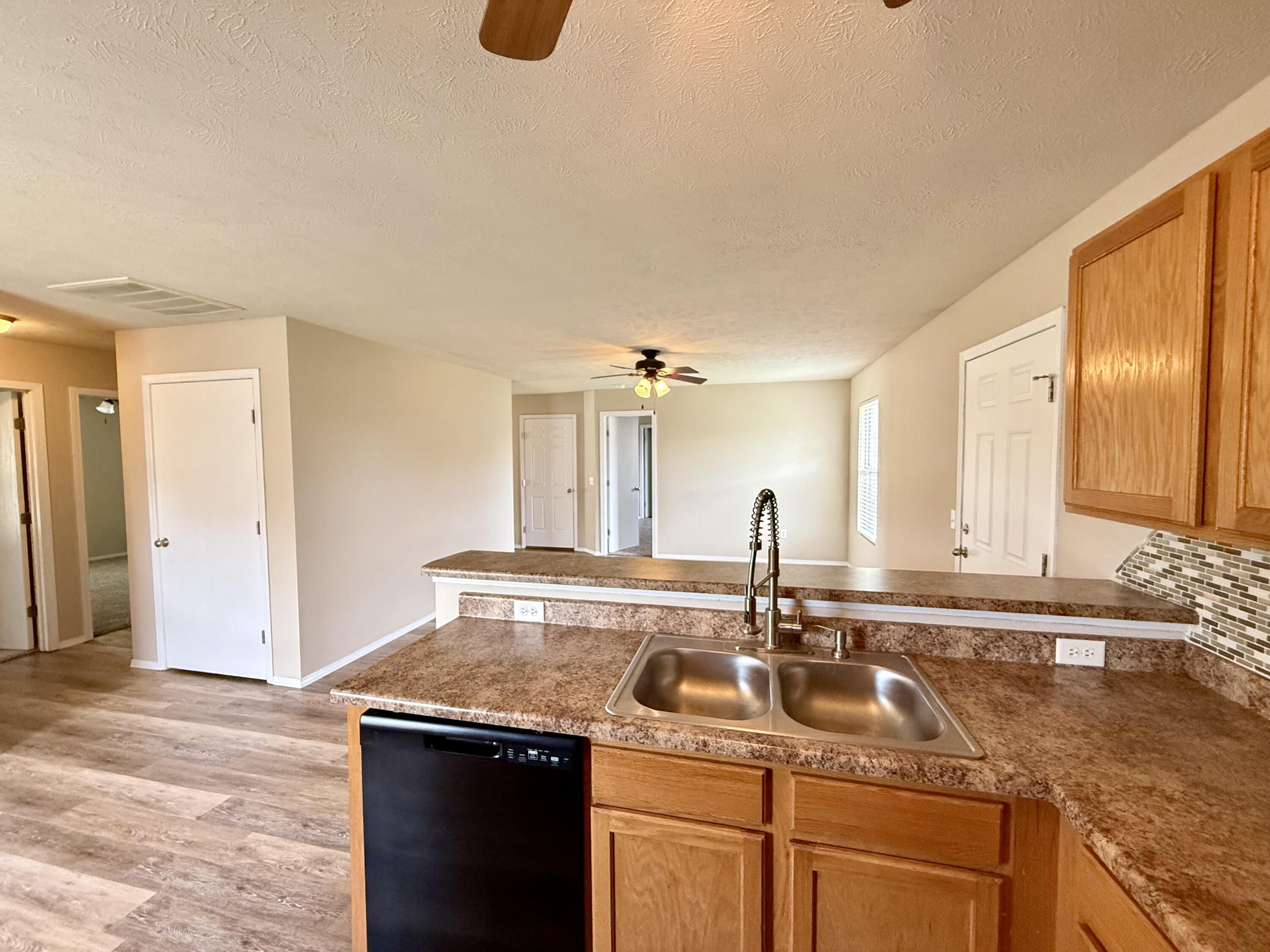 5610 West Sugar Pine Drive Property Photo 9