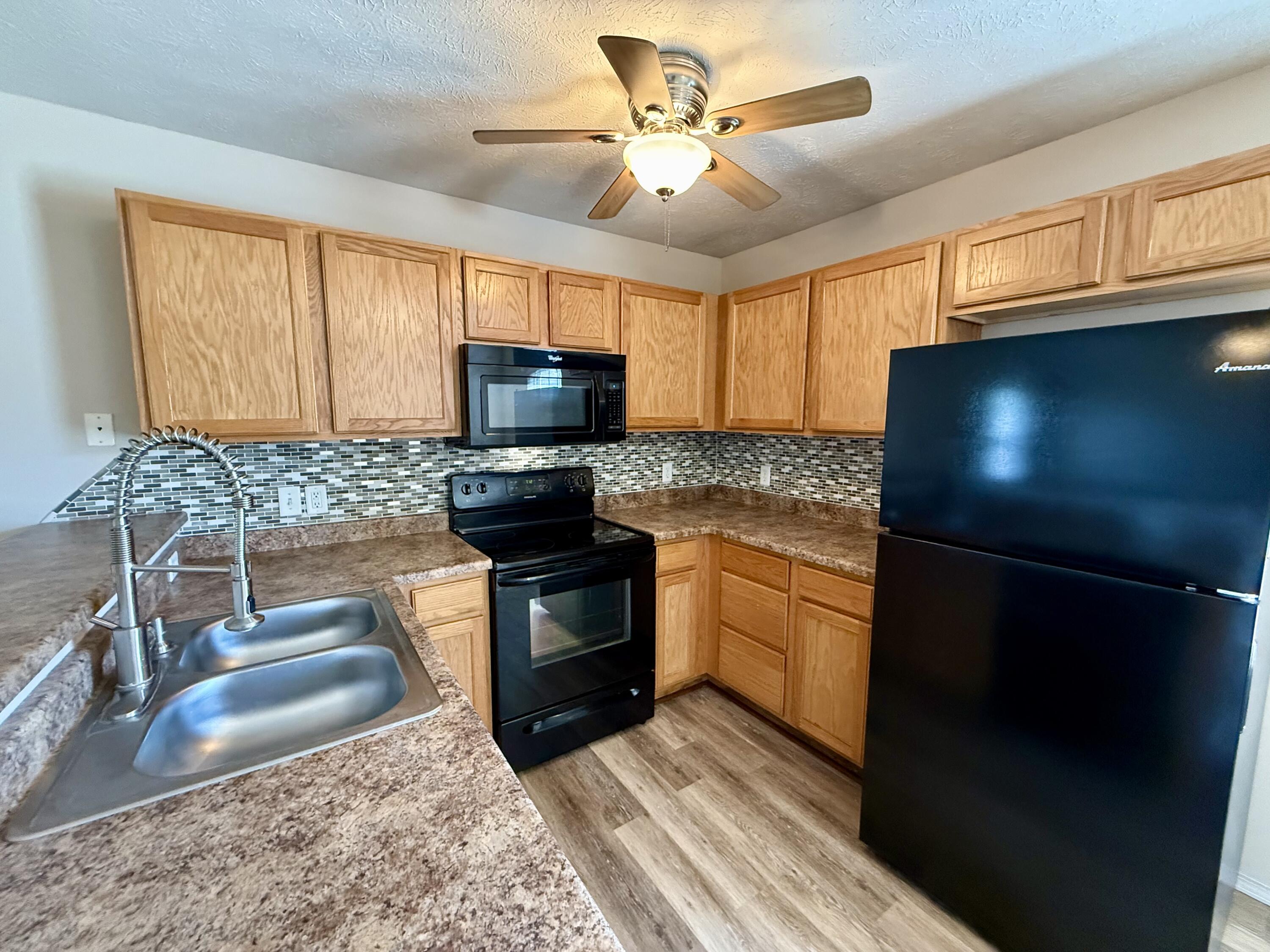 5610 West Sugar Pine Drive Property Photo 10