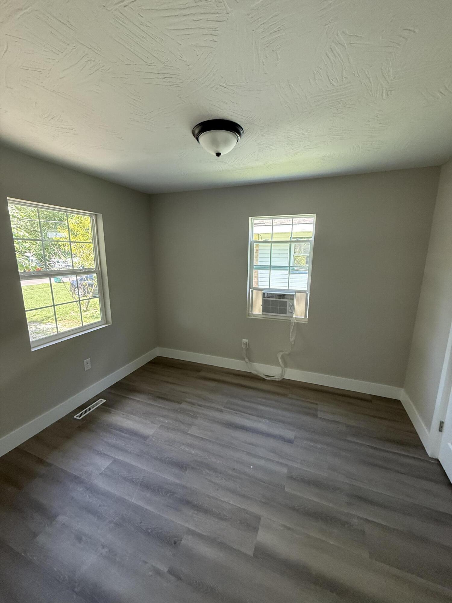 1324 North Wabash Avenue Property Photo 11