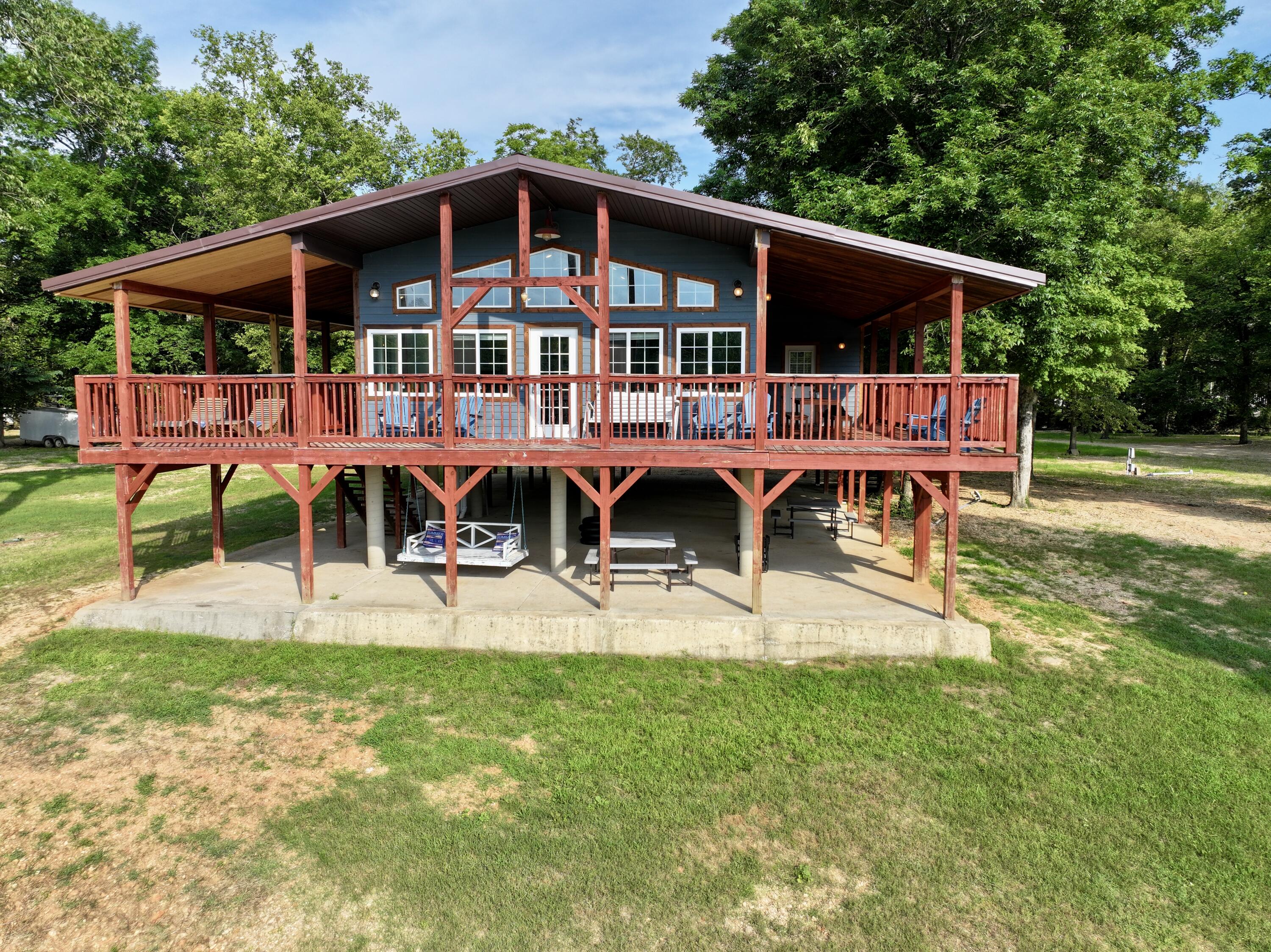 1461 River Valley Road Property Photo 2