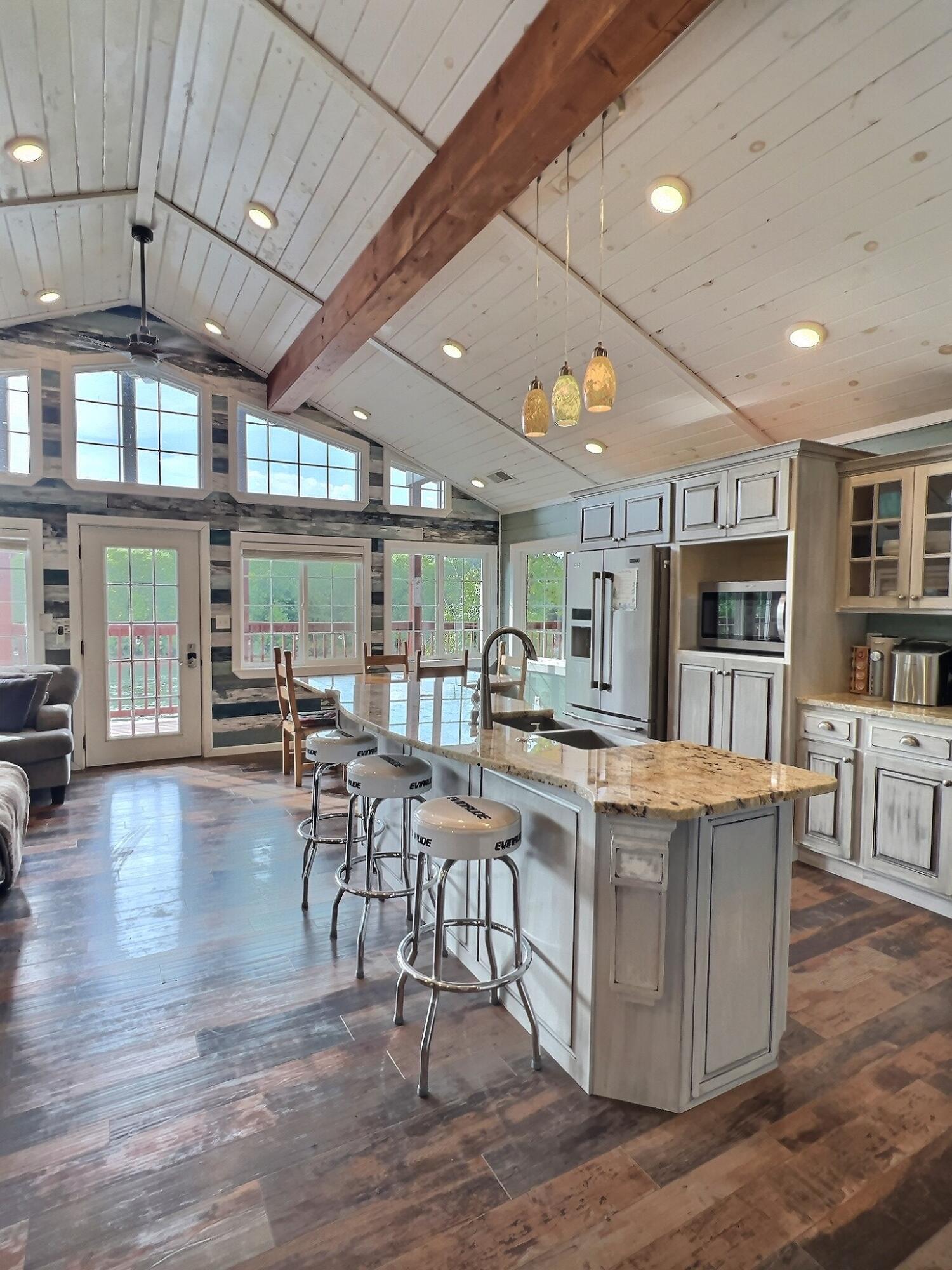 1461 River Valley Road Property Photo 22