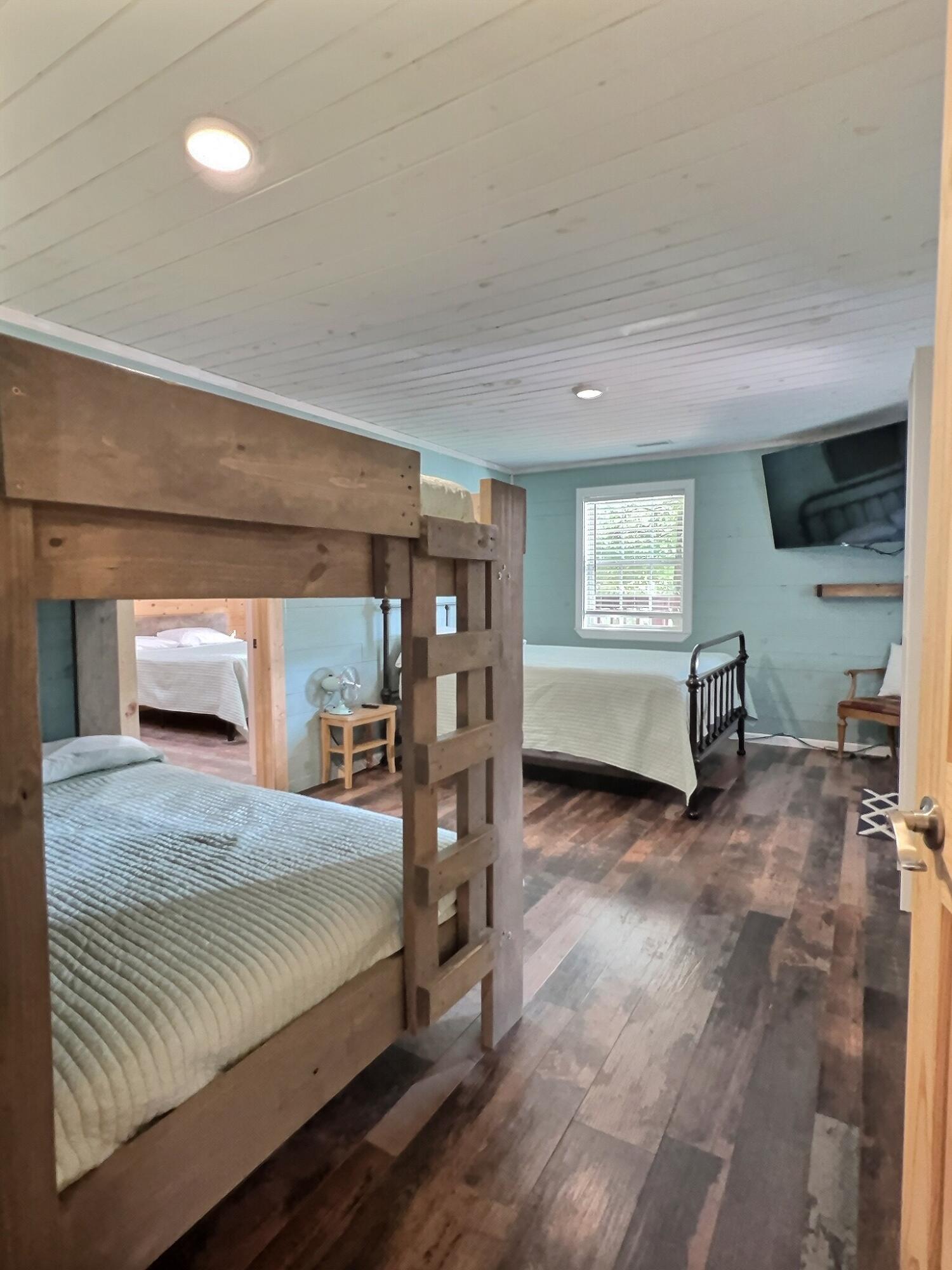 1461 River Valley Road Property Photo 32