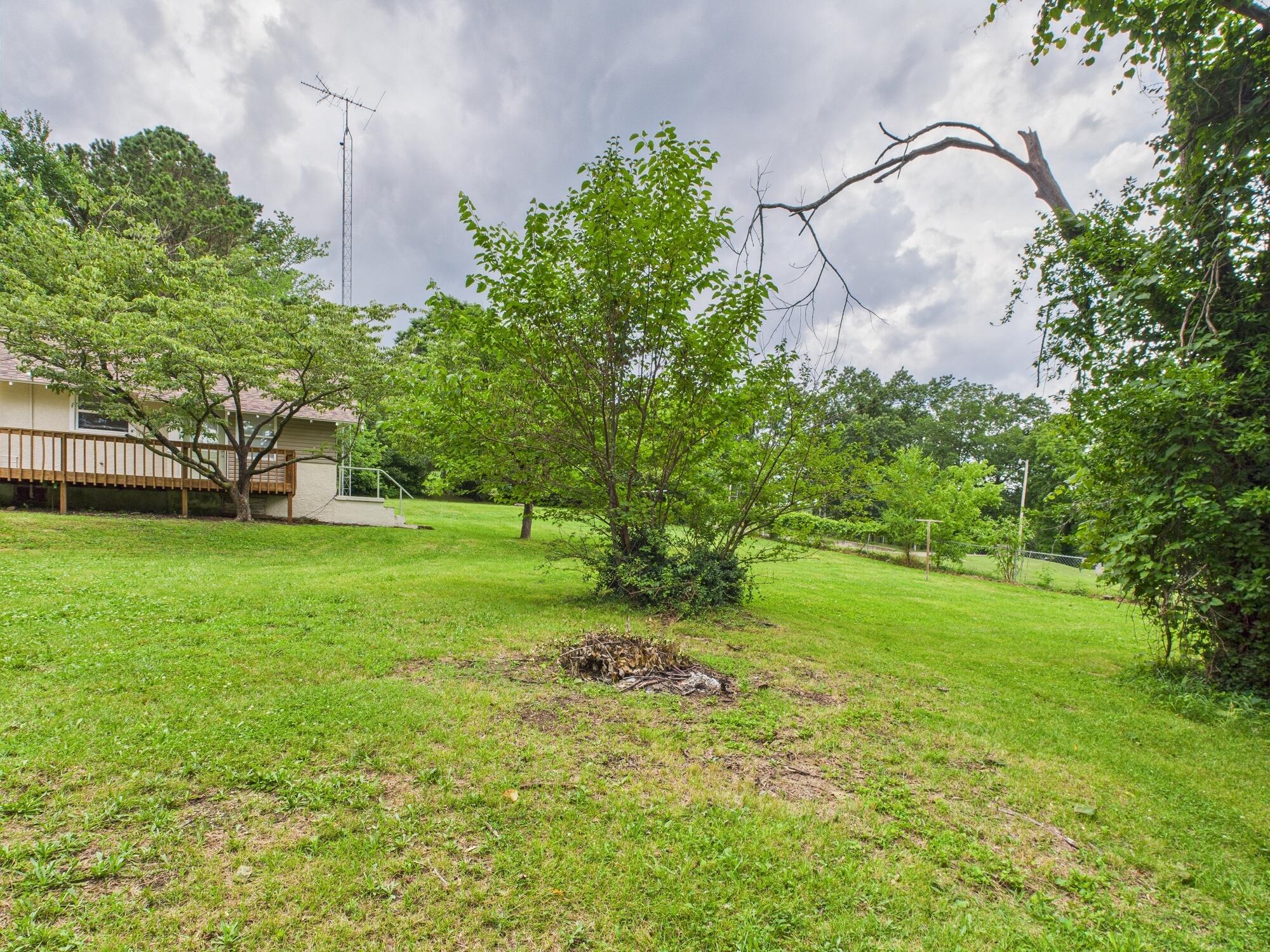 720 Second St. Property Photo 5