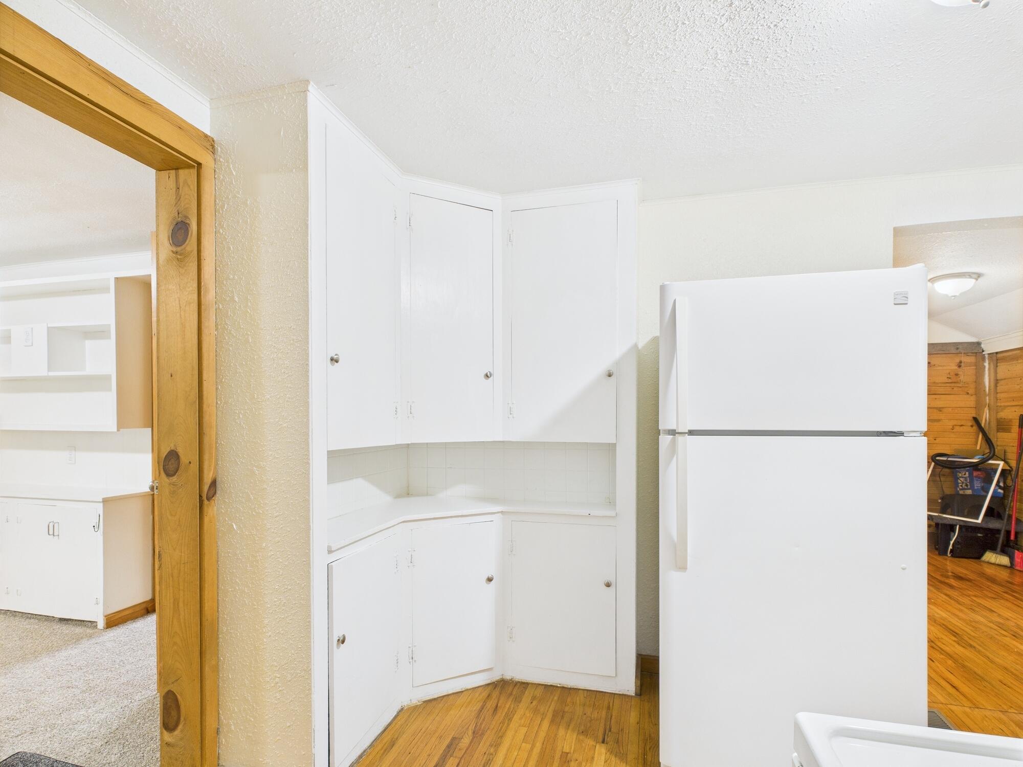 720 Second St. Property Photo 17