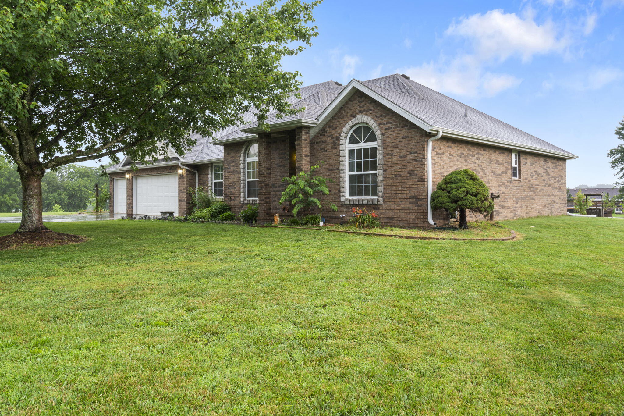 1508 Four Winds Drive Property Photo 3