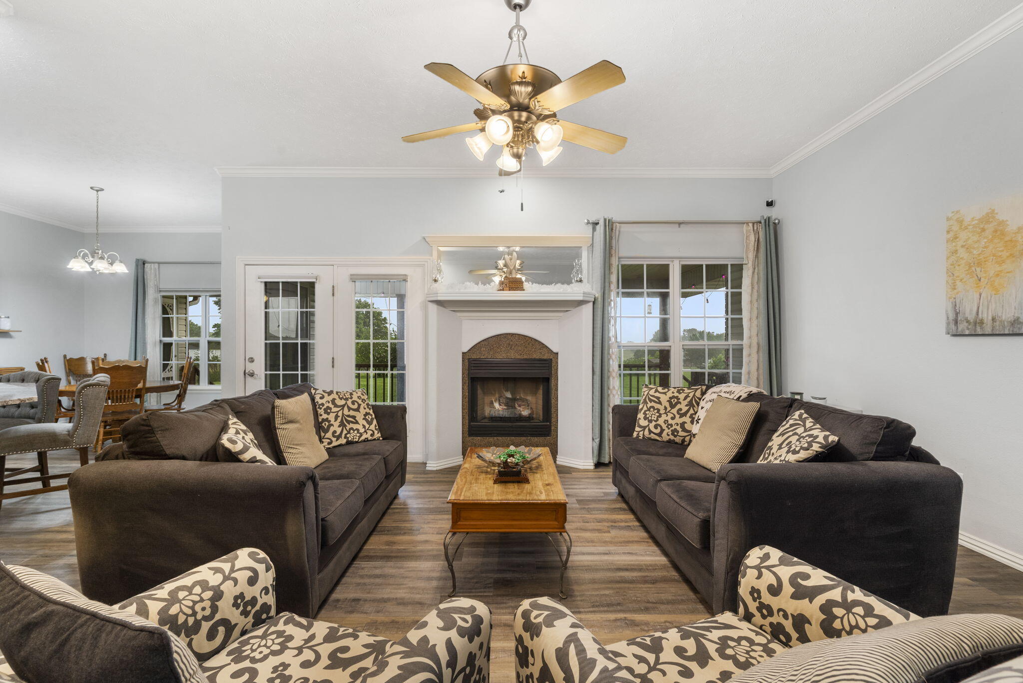 1508 Four Winds Drive Property Photo 8