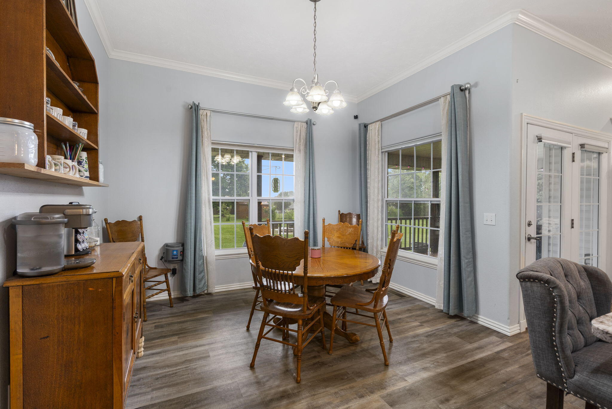 1508 Four Winds Drive Property Photo 10