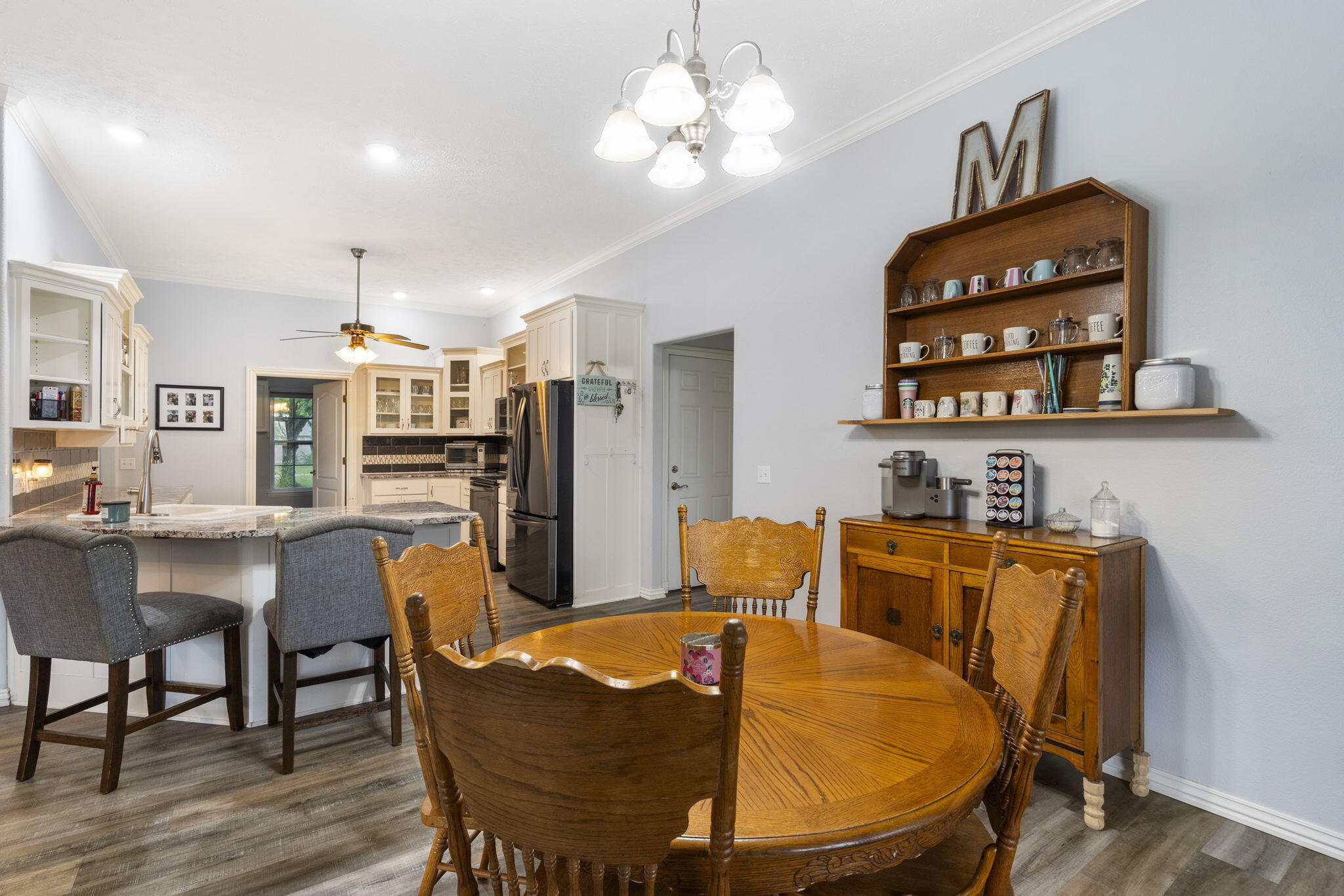 1508 Four Winds Drive Property Photo 11