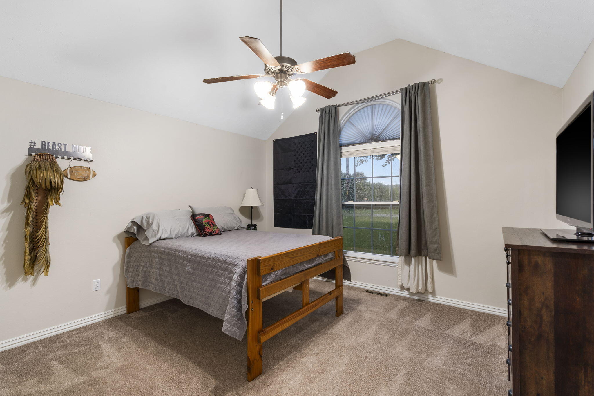 1508 Four Winds Drive Property Photo 18