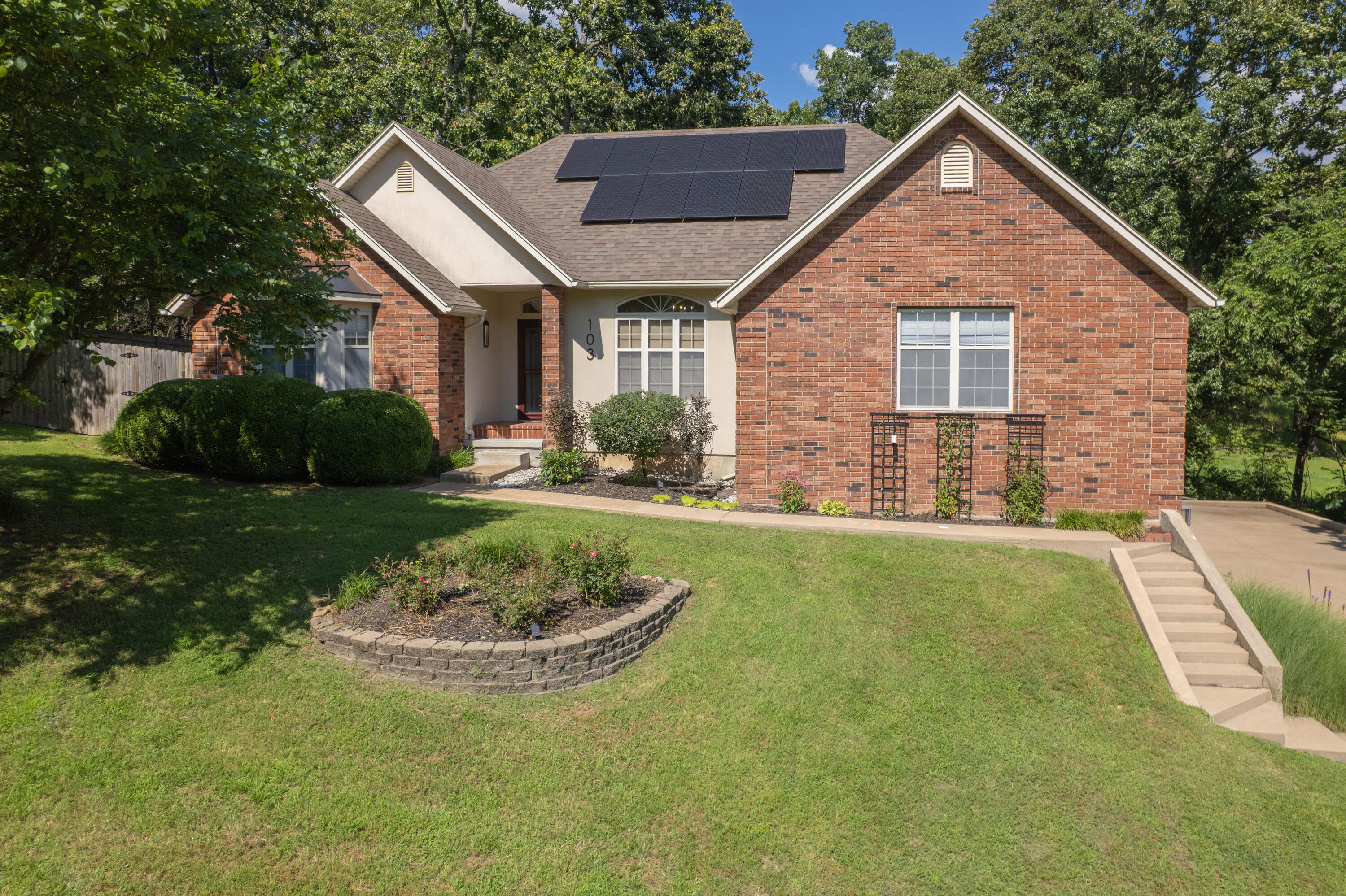 103 Fawn Trail Property Photo 4