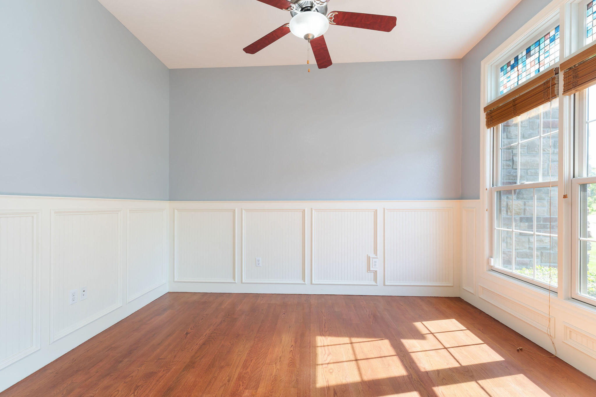 185 Stoney Pointe Drive Property Photo 6
