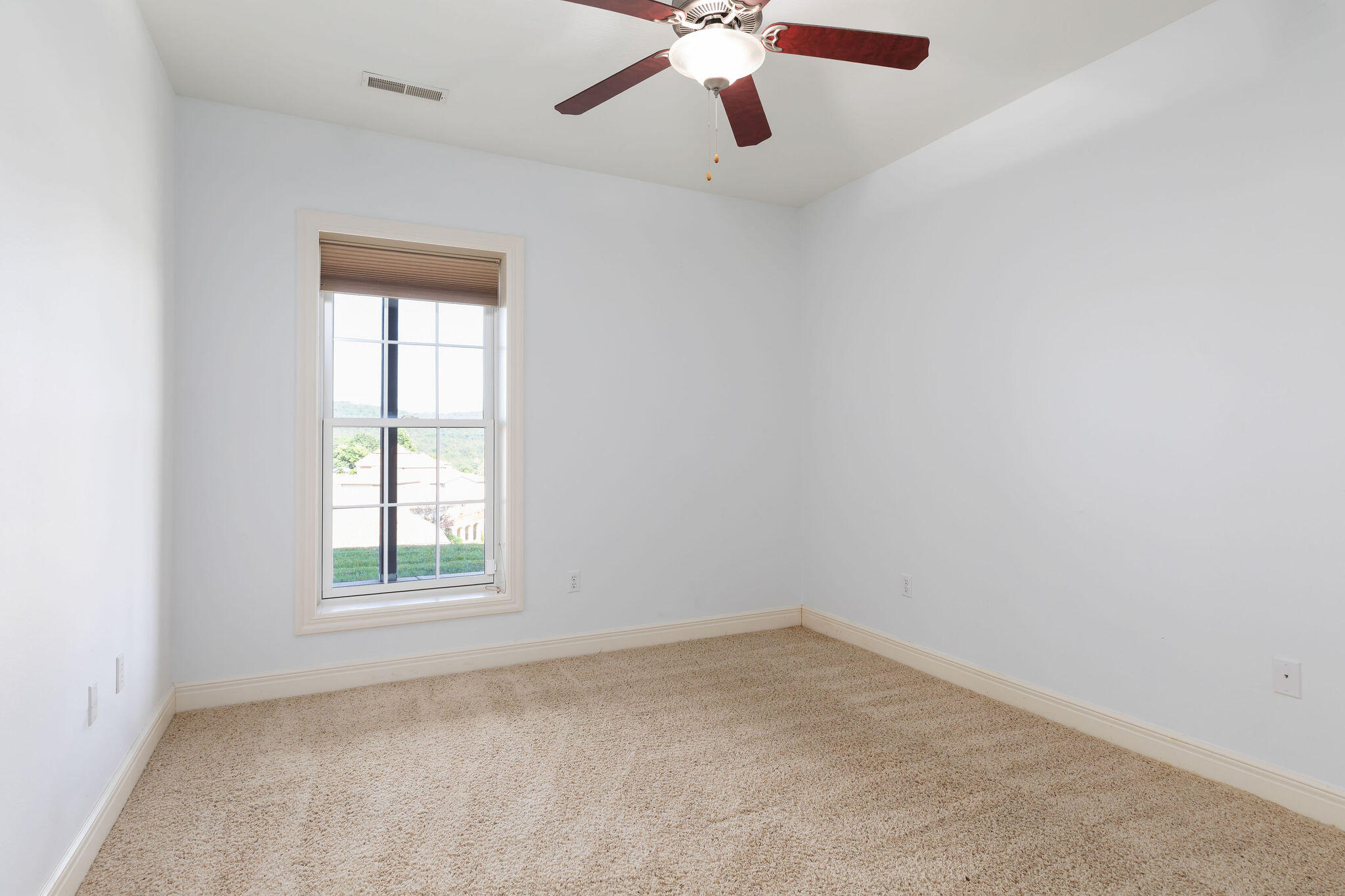185 Stoney Pointe Drive Property Photo 30