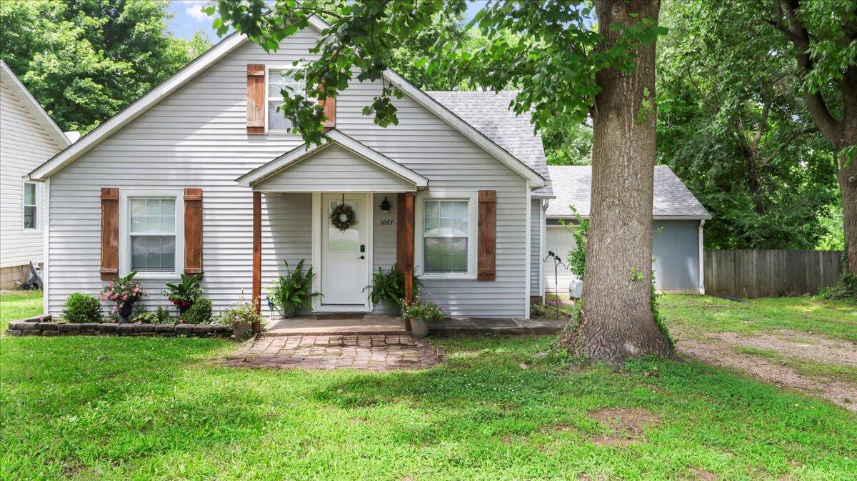1067 West 3rd Street Property Photo 1