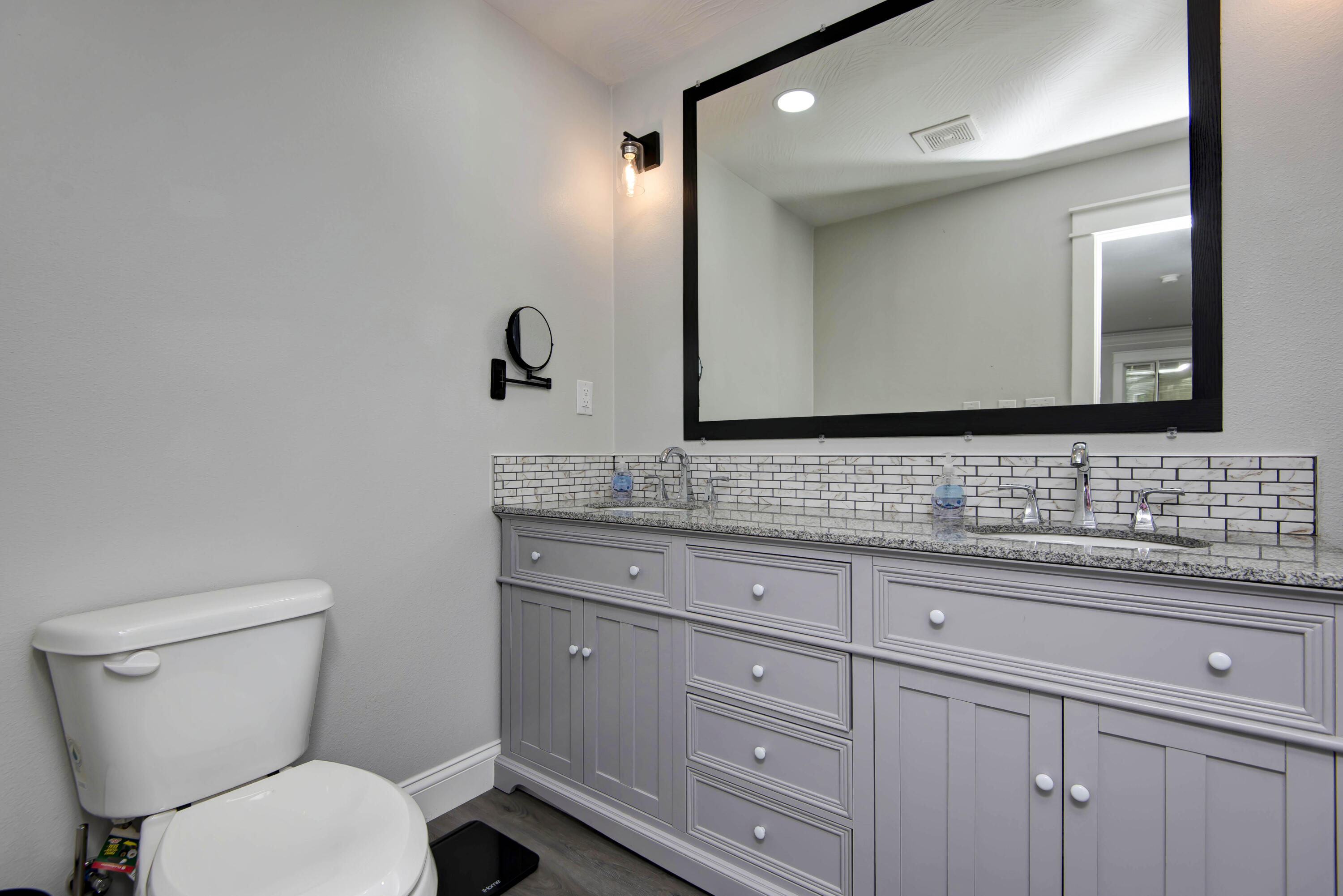 4218 North Farm Rd 141 Property Photo 20