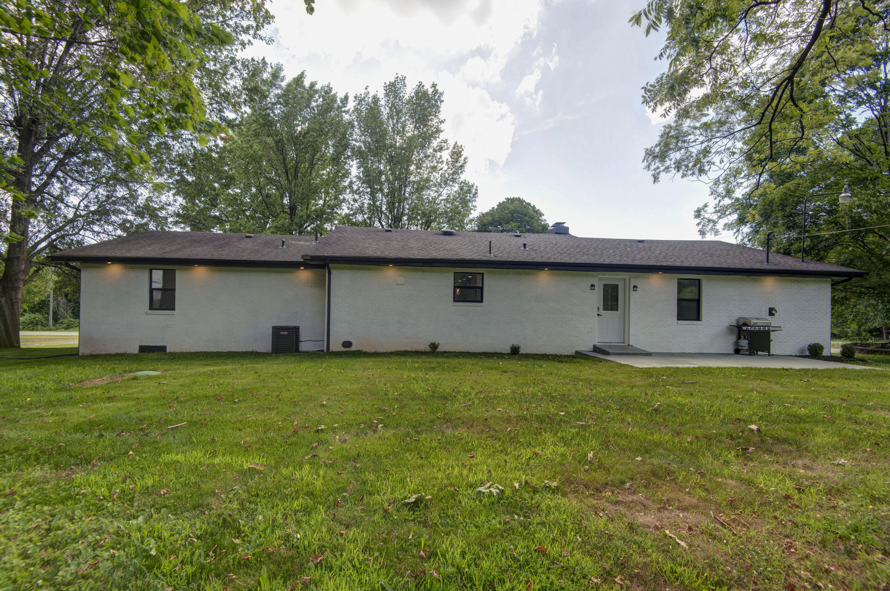 4218 North Farm Rd 141 Property Photo 36