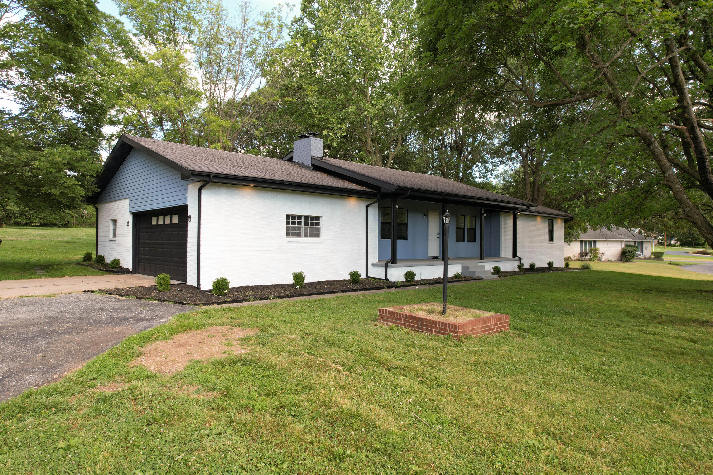 4218 North Farm Rd 141 Property Photo 39