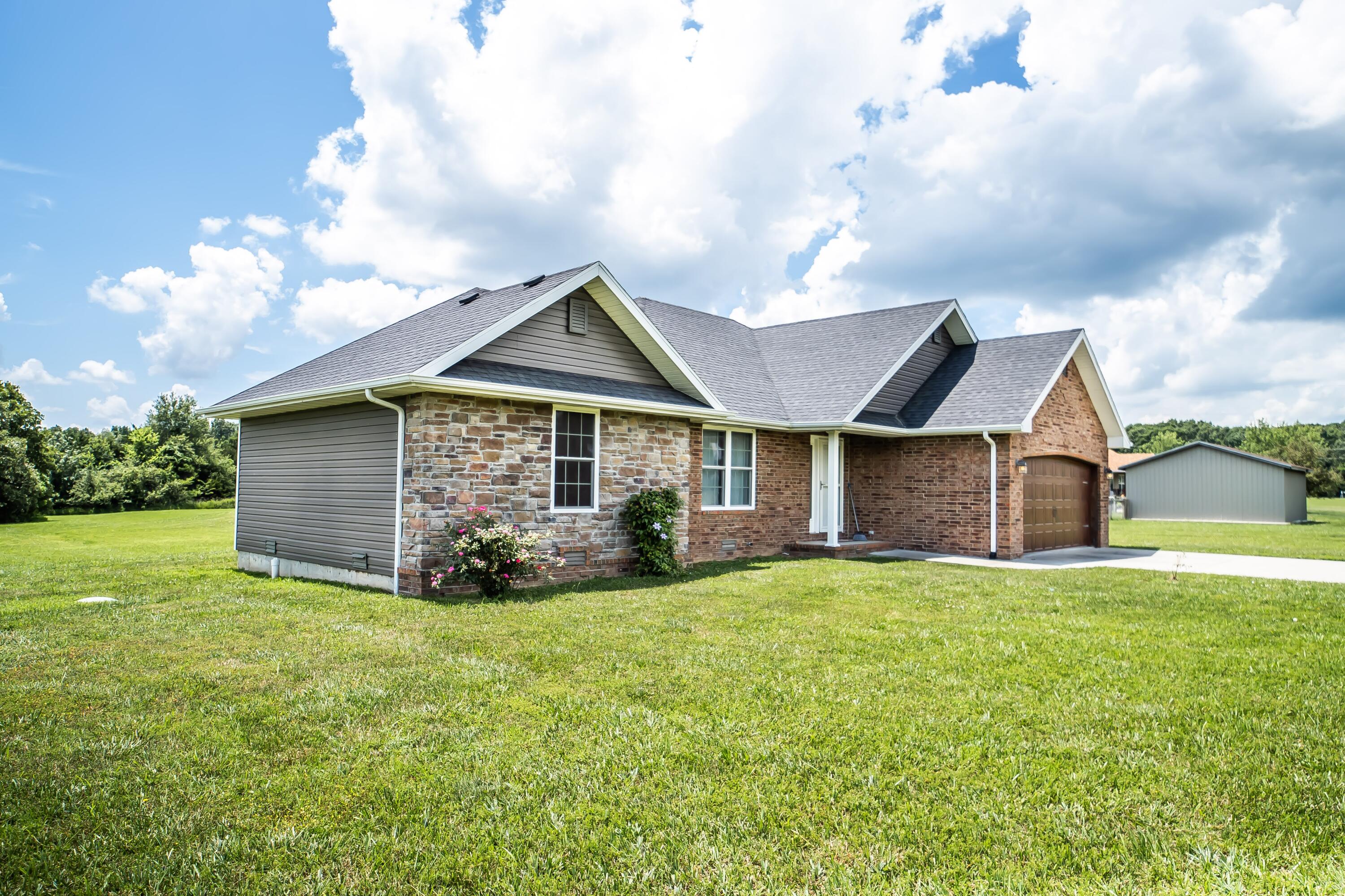 99 Deerfield Drive Property Photo 37